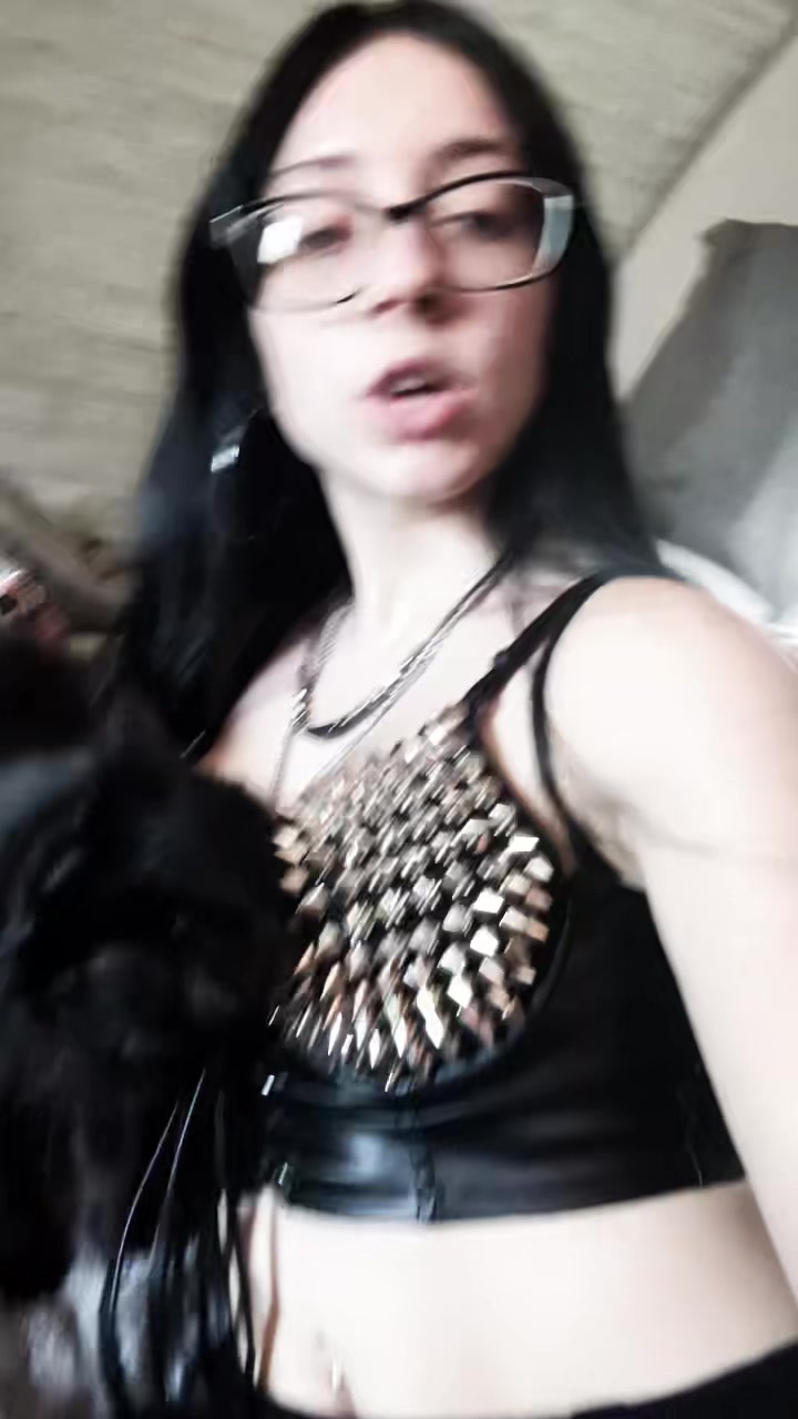 @Lilly 🖤🦇