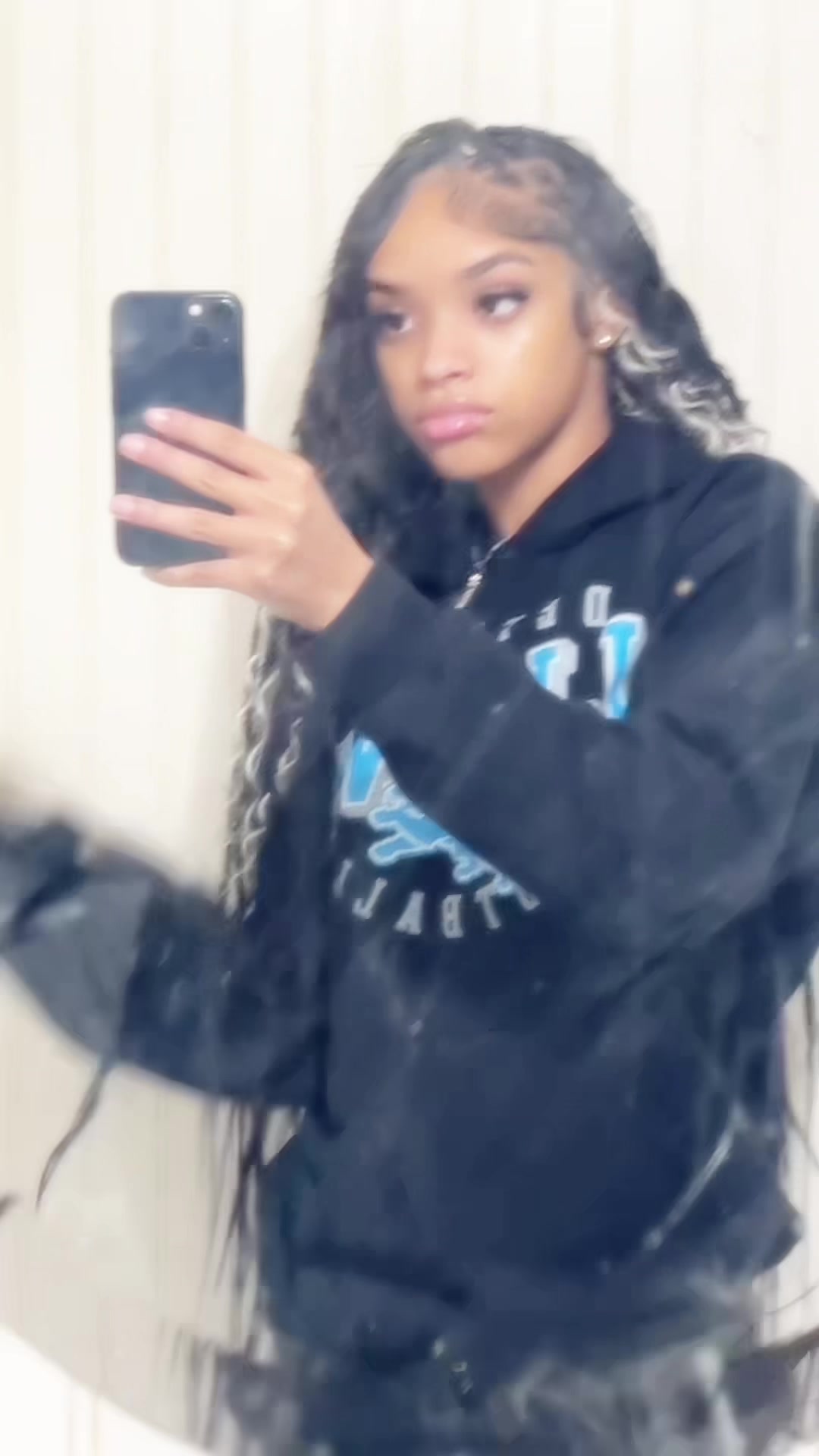 @👑