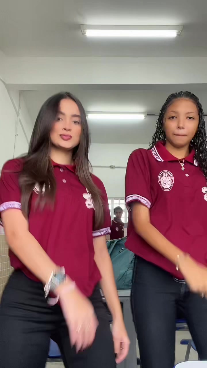 @Maria Alícia