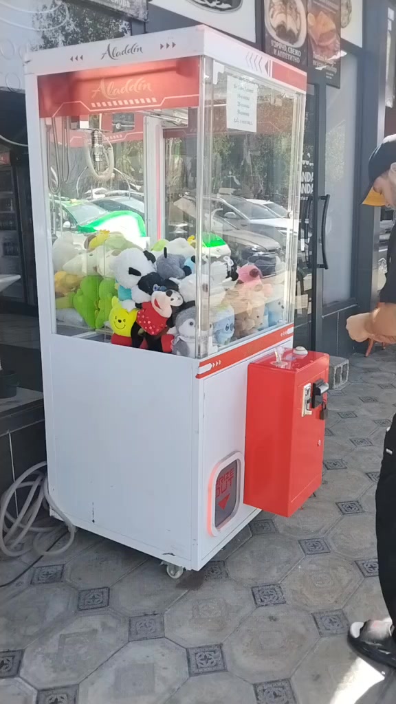 @Cʜᴀᴍᴘɪᴏɴ 🖤