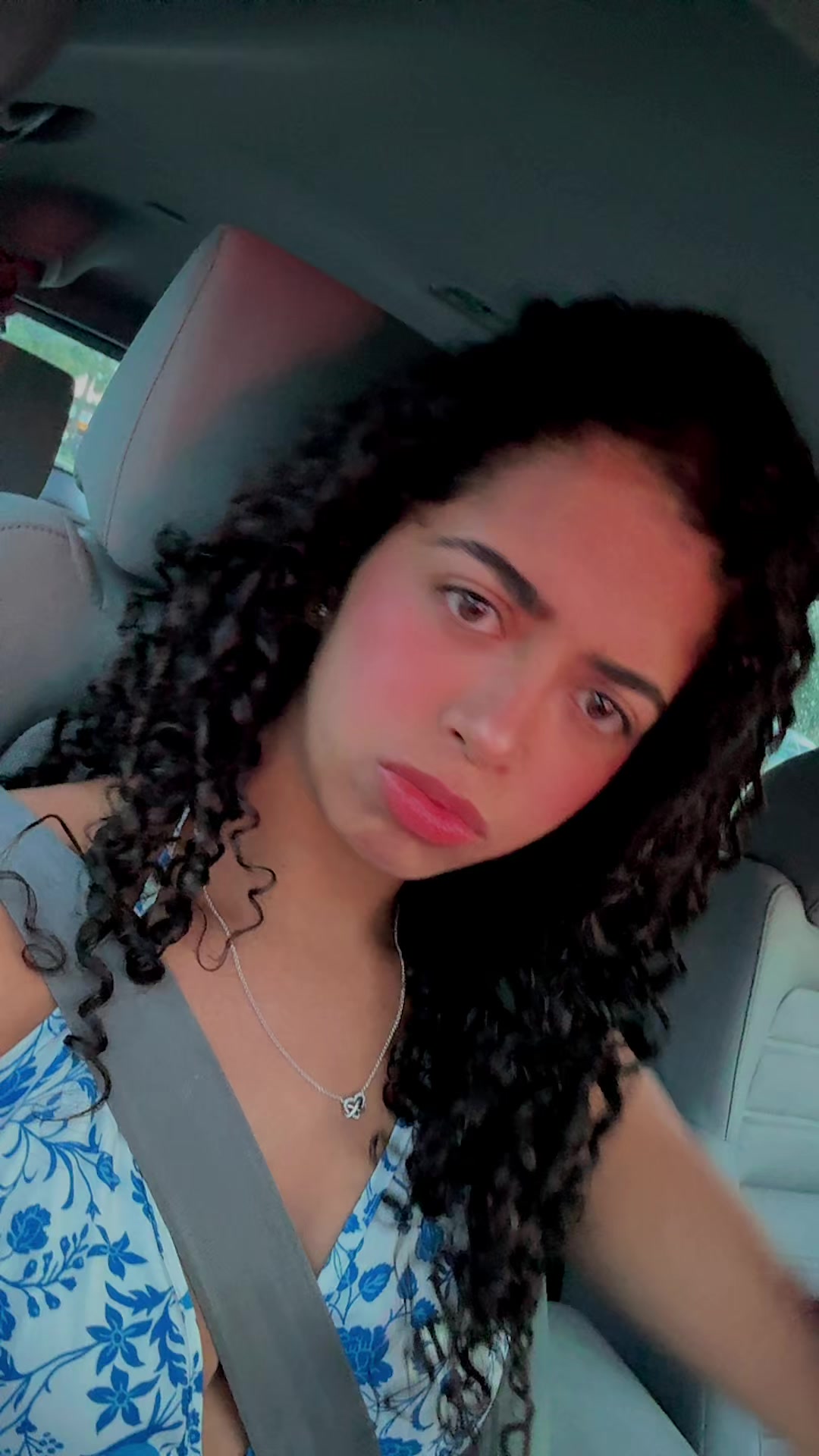 @Tatazinha