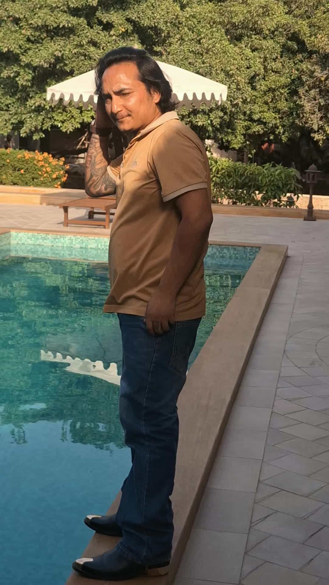@Mr.MadhufuckingThapa✌️