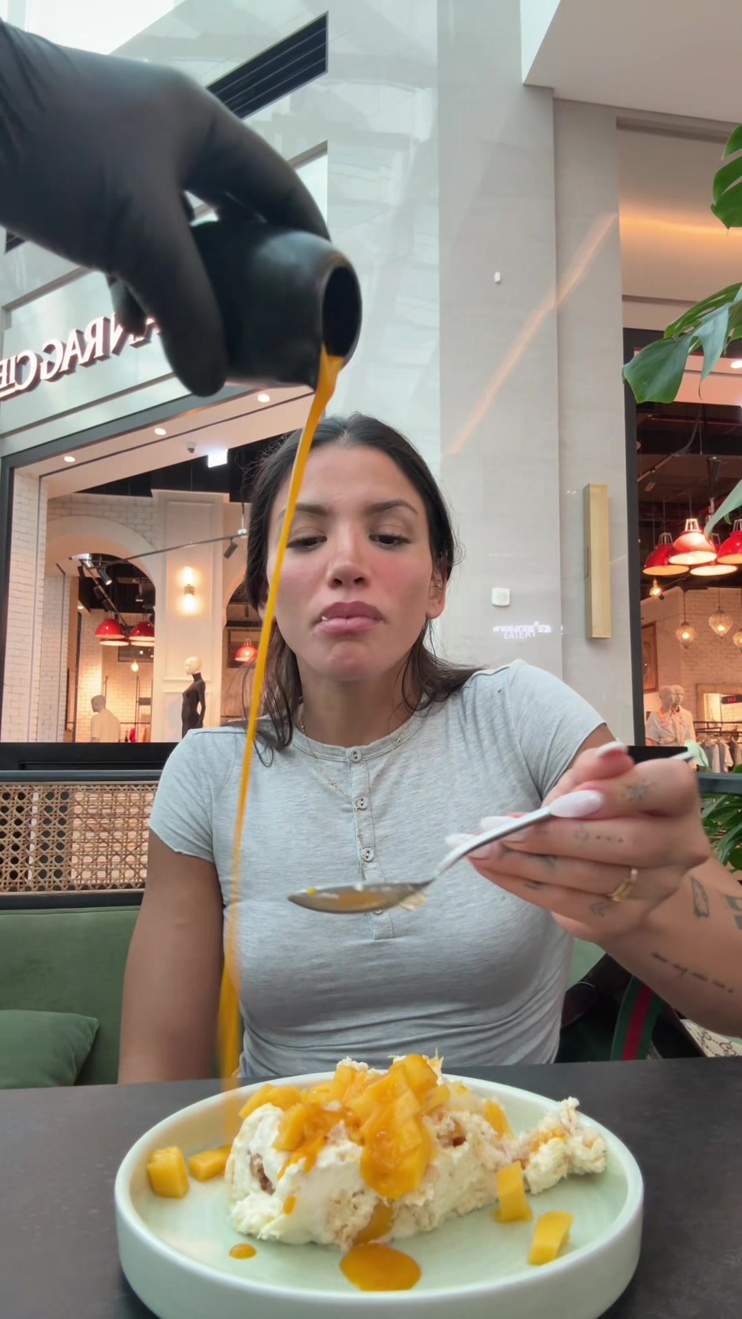 @Dania