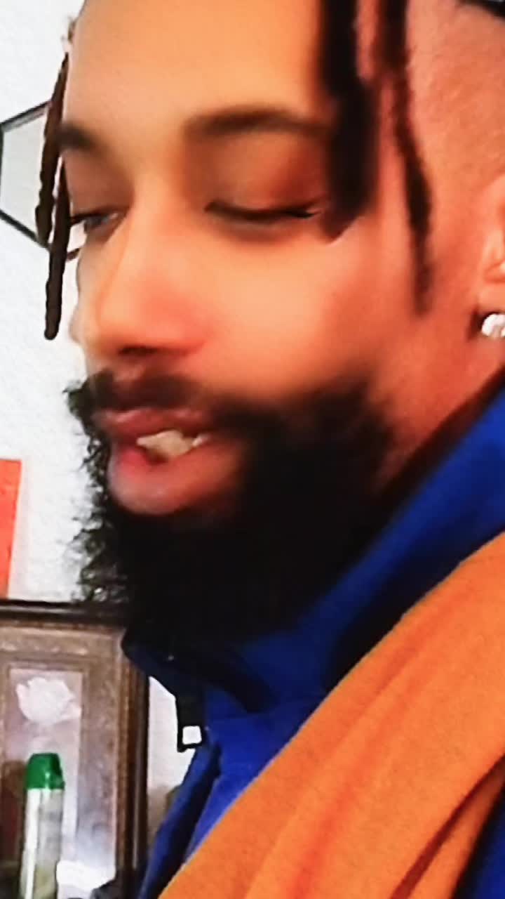 @i m d a n i e l b ت e v a n ss