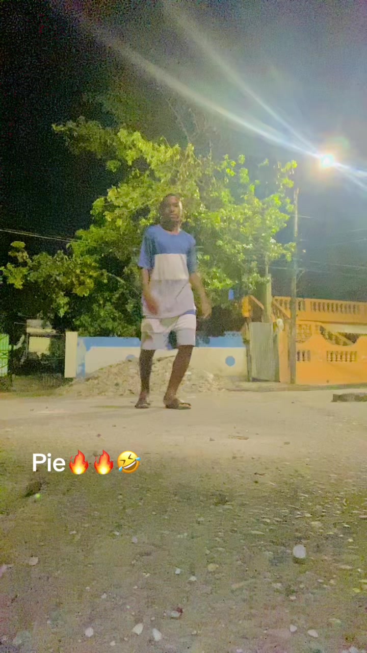 @N!PP¥²4ce