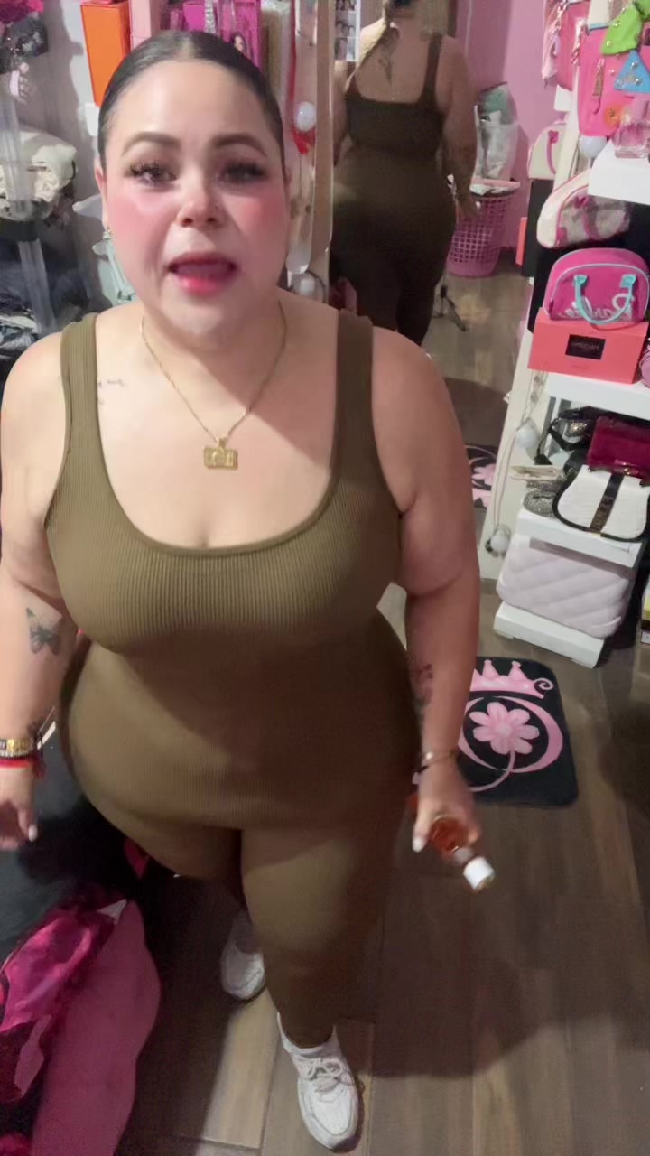 @Laura Mar.moda
