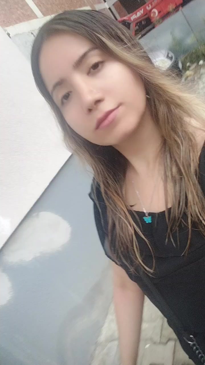 @Esra