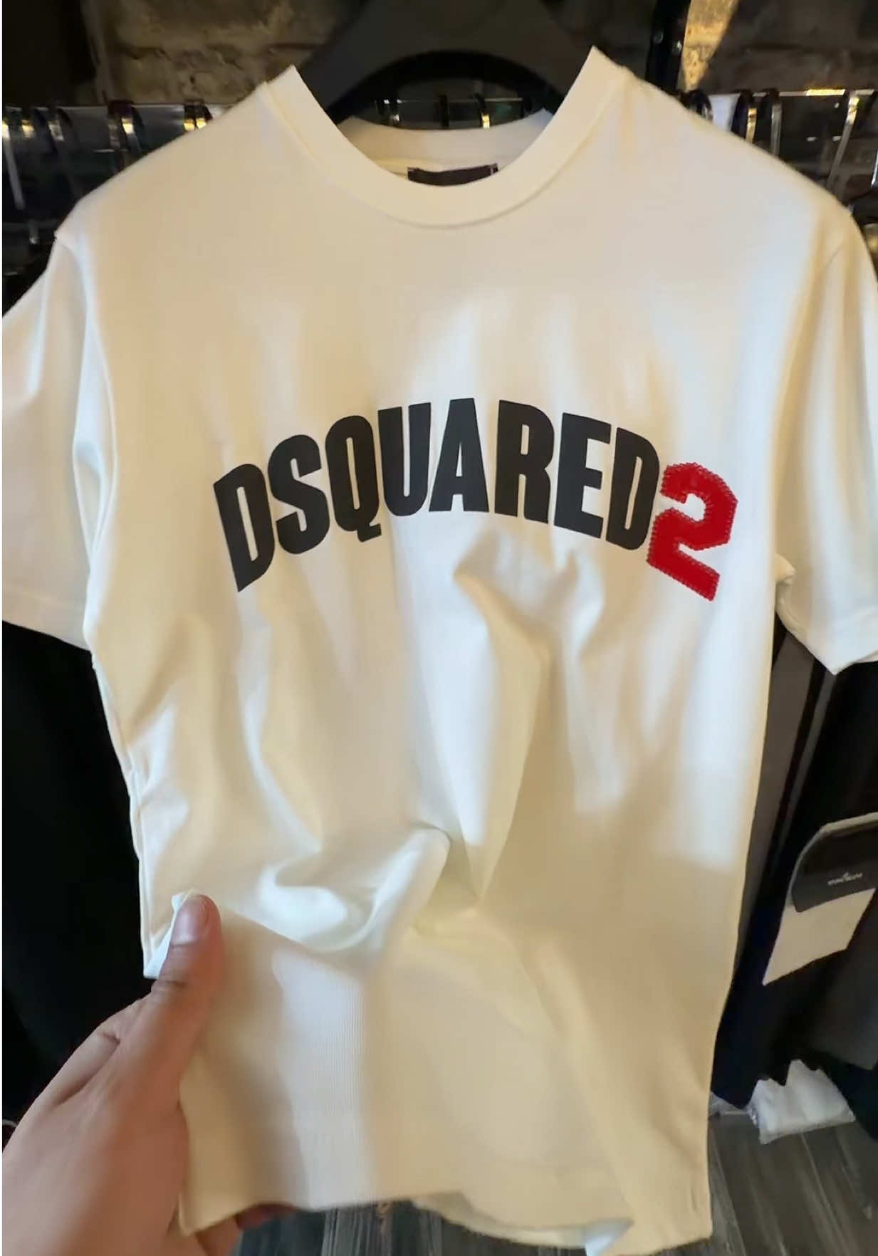 @𝐁𝐥𝐚𝐜𝐤 𝐇𝐚𝐋𝐋