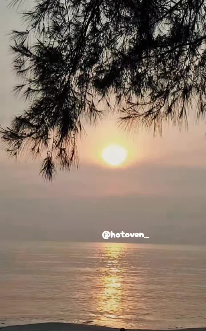 @Hotoven_