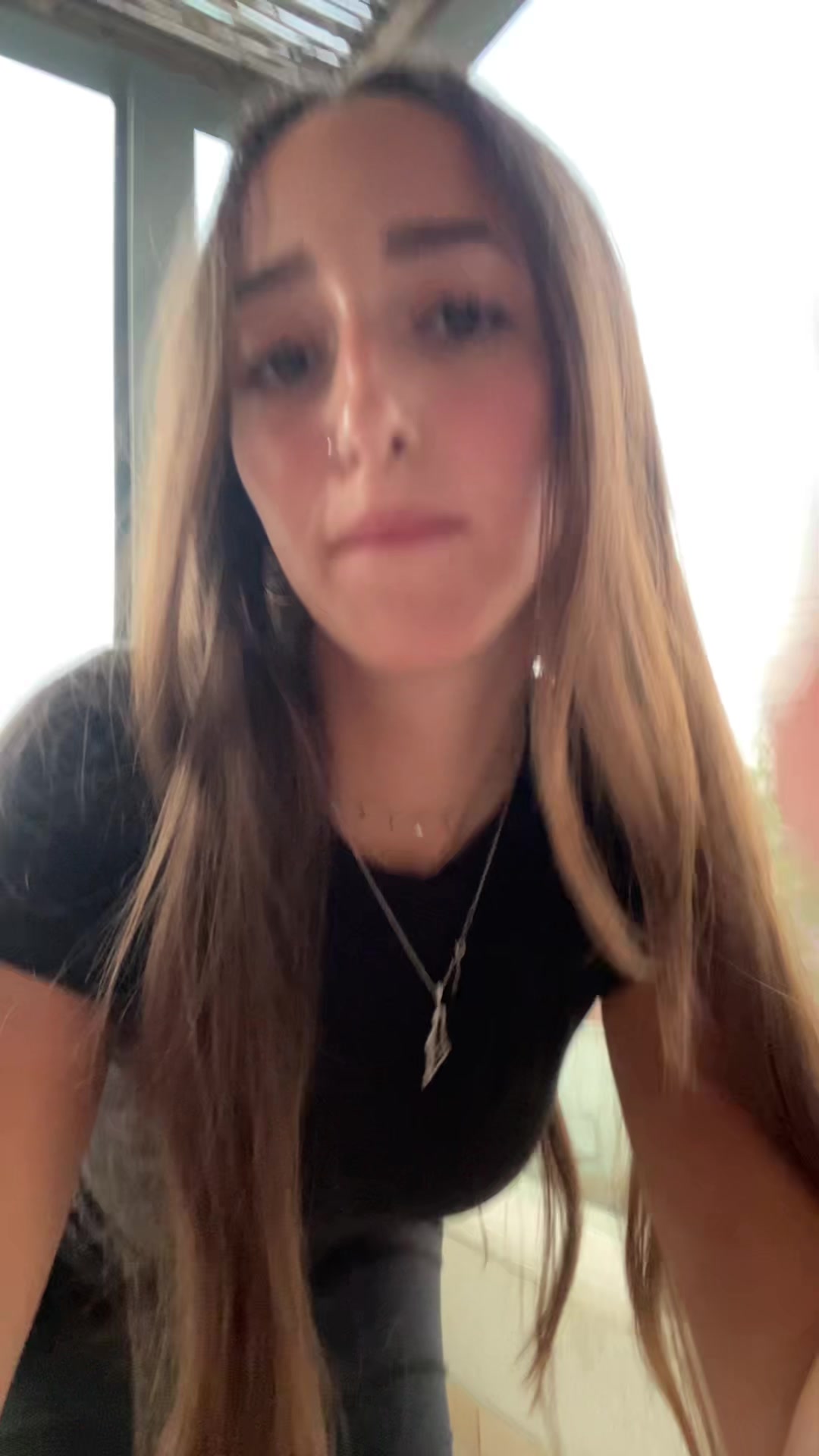 @bella_leventhal
