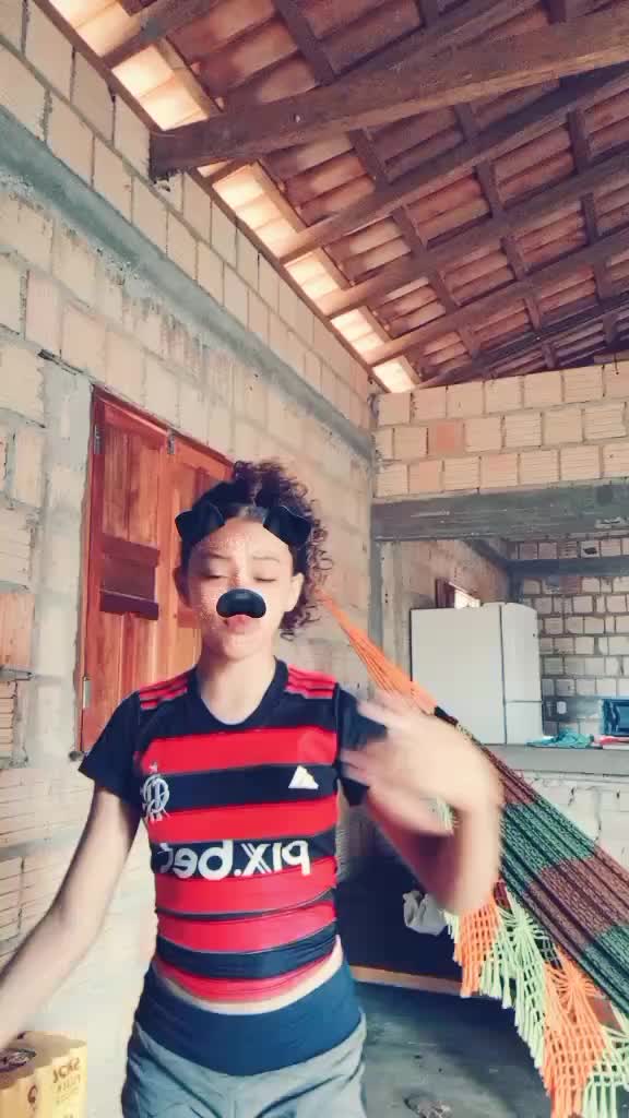 @Isadora Emanuelly👾