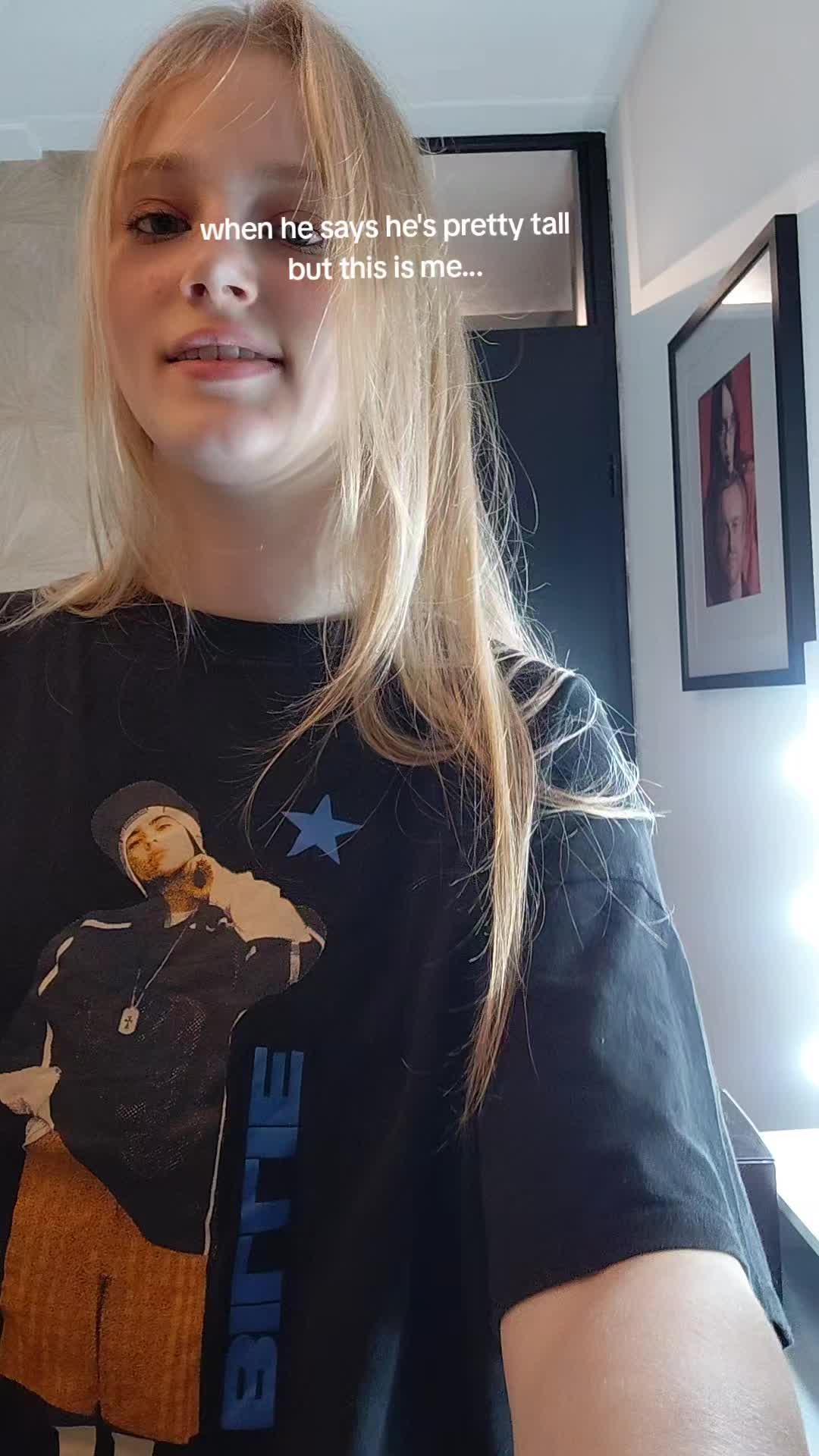 @😝