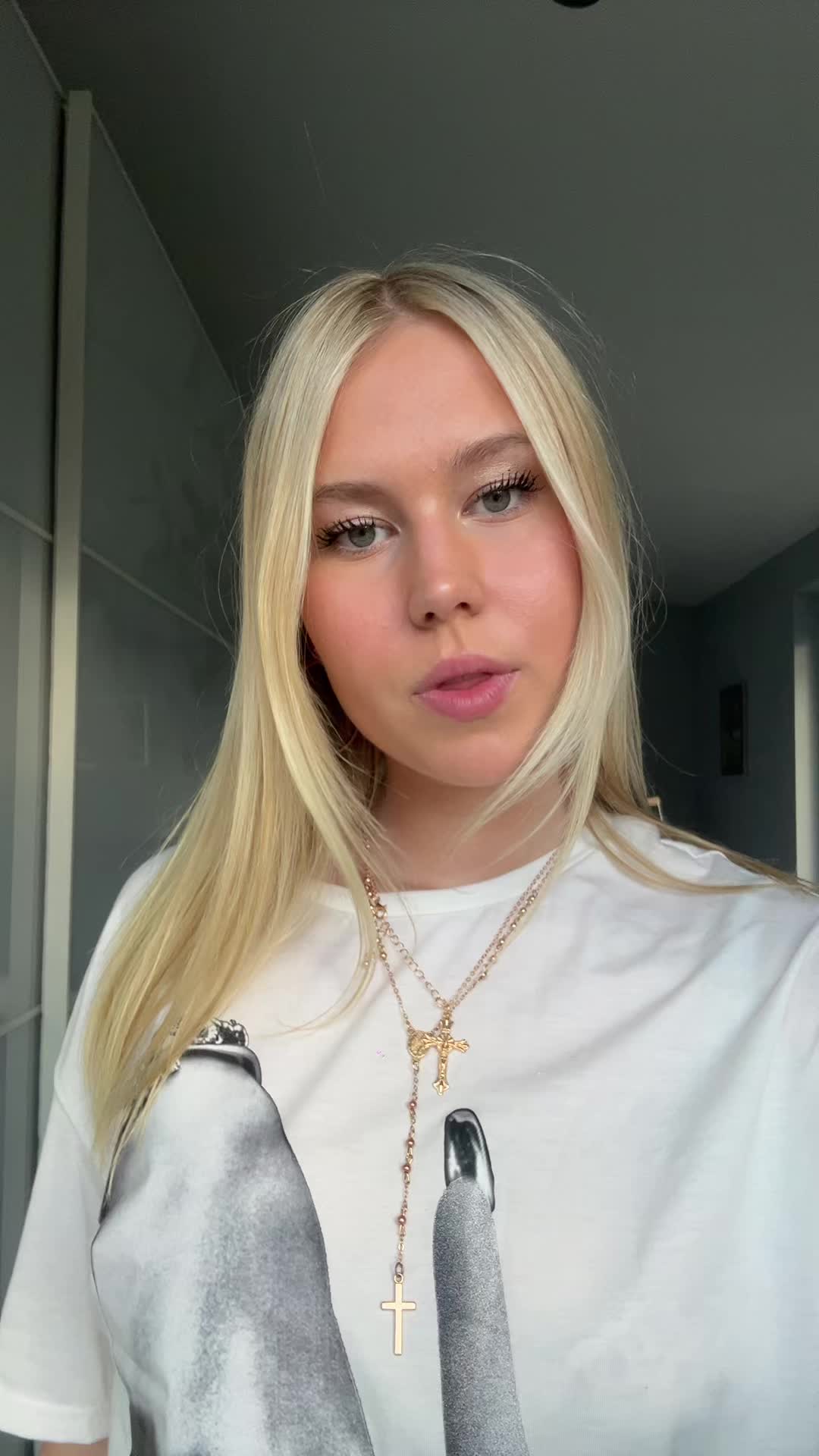 @leonie