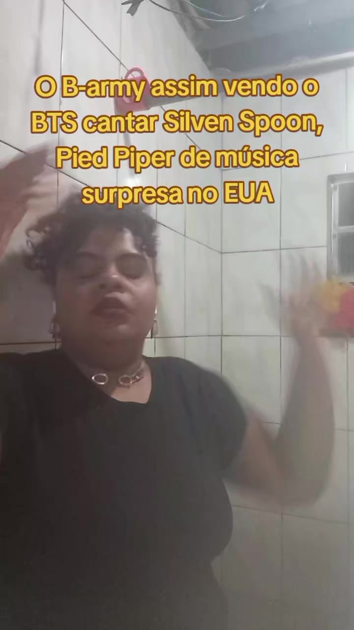 @J&uacute; Amaral
