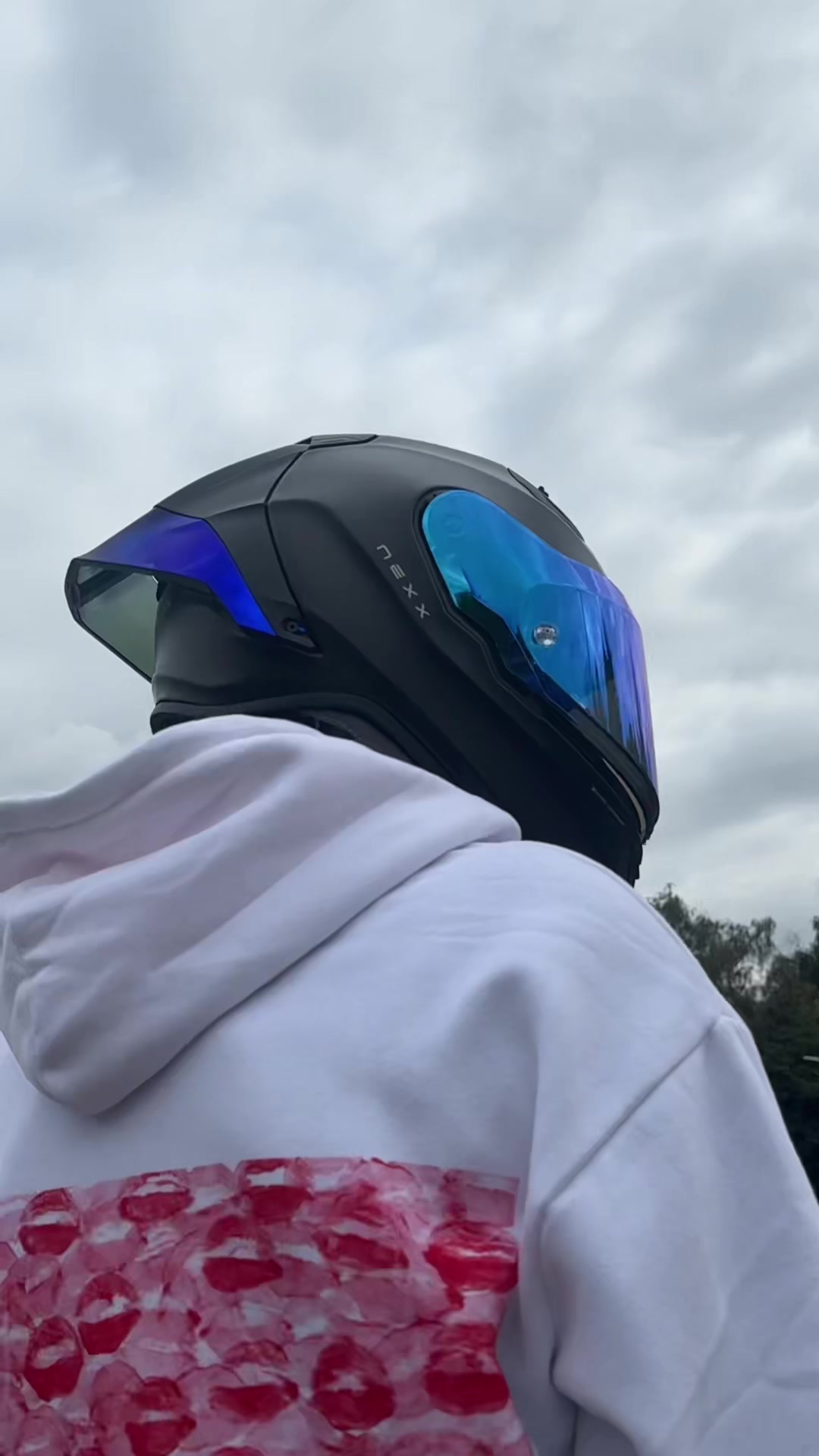 @Bikergirl