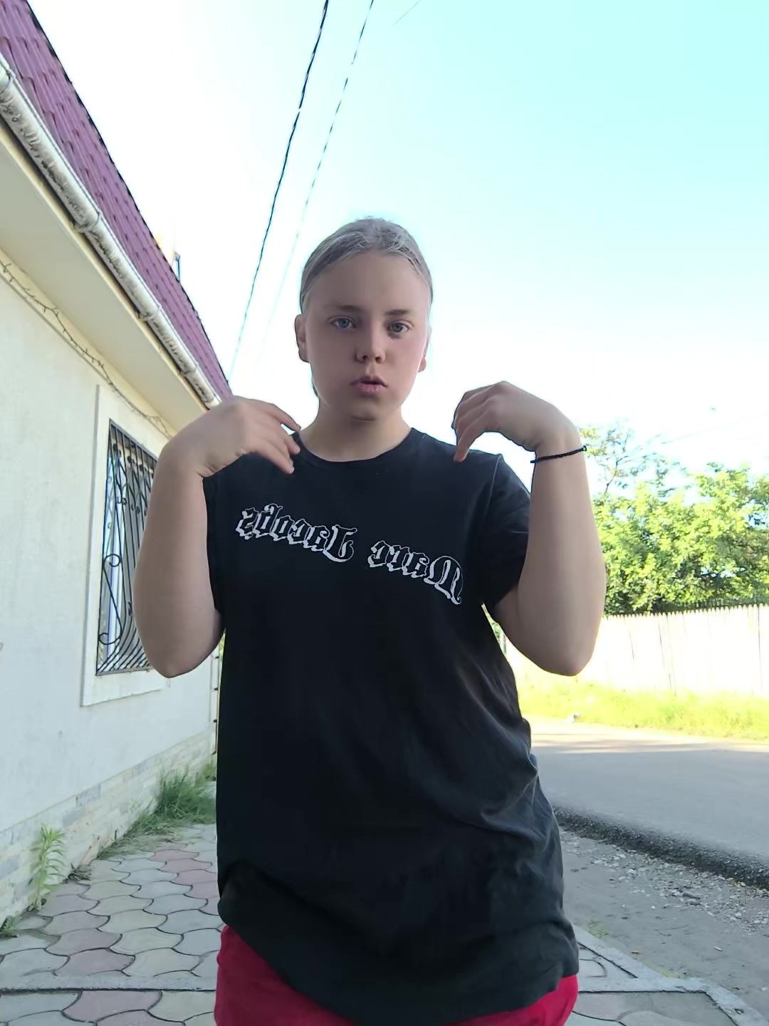@𝑨𝒏𝒂