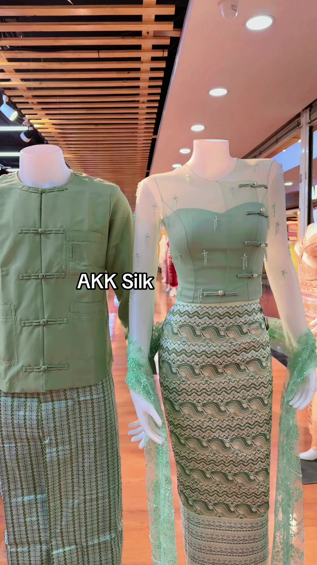 @Akk Silk (official account)
