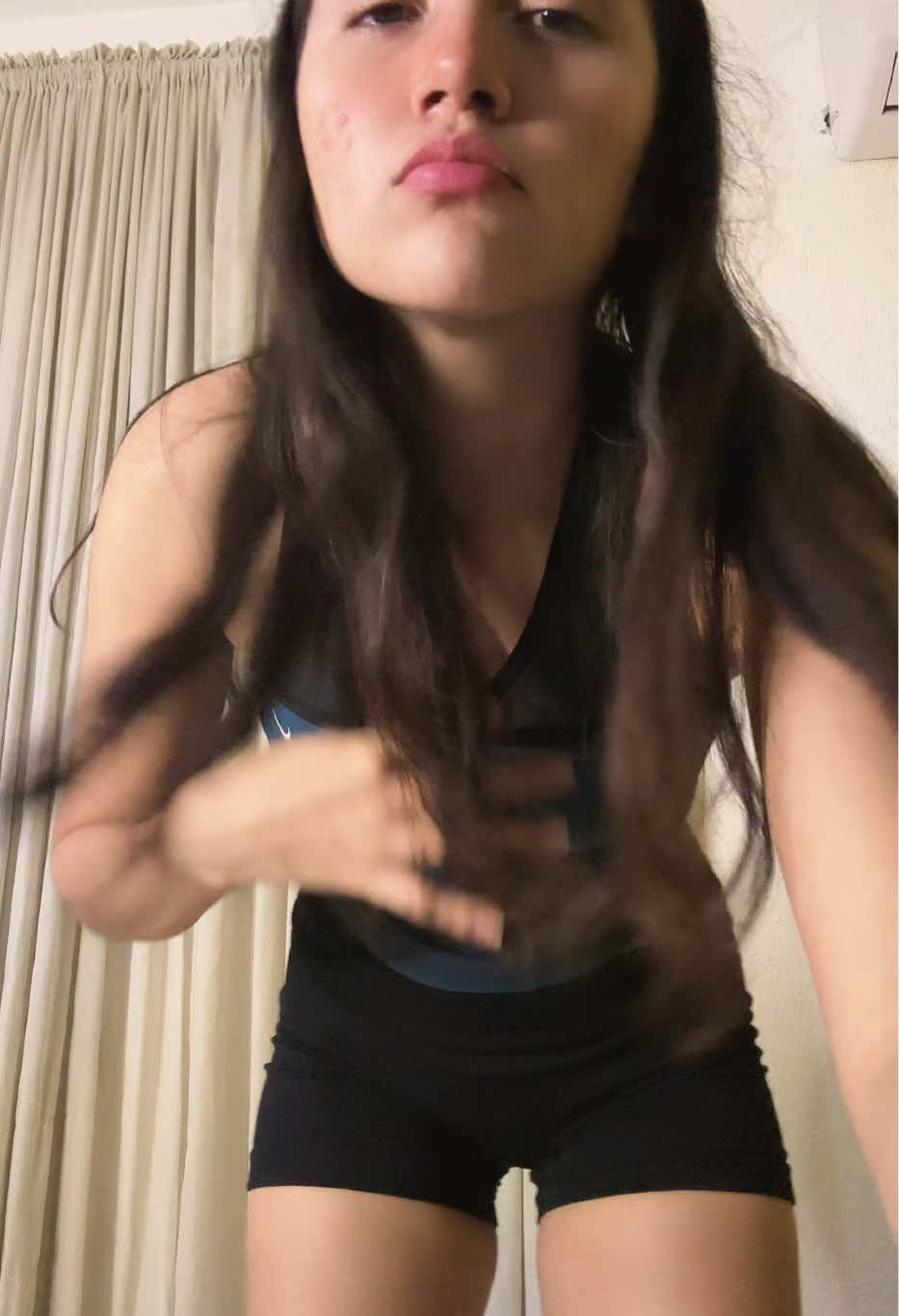 @Cari 𖤓