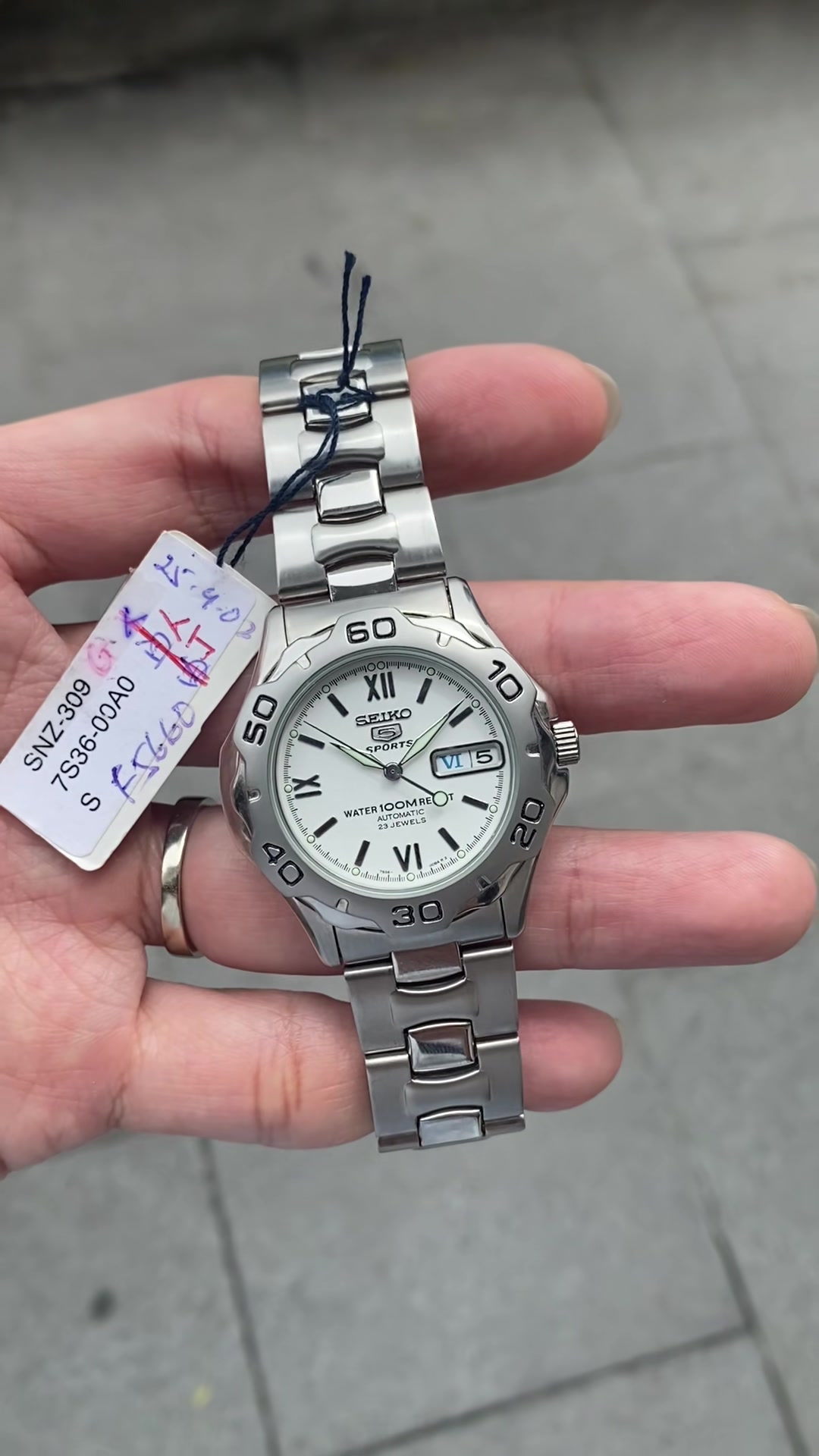@Arrow Vintage Watches