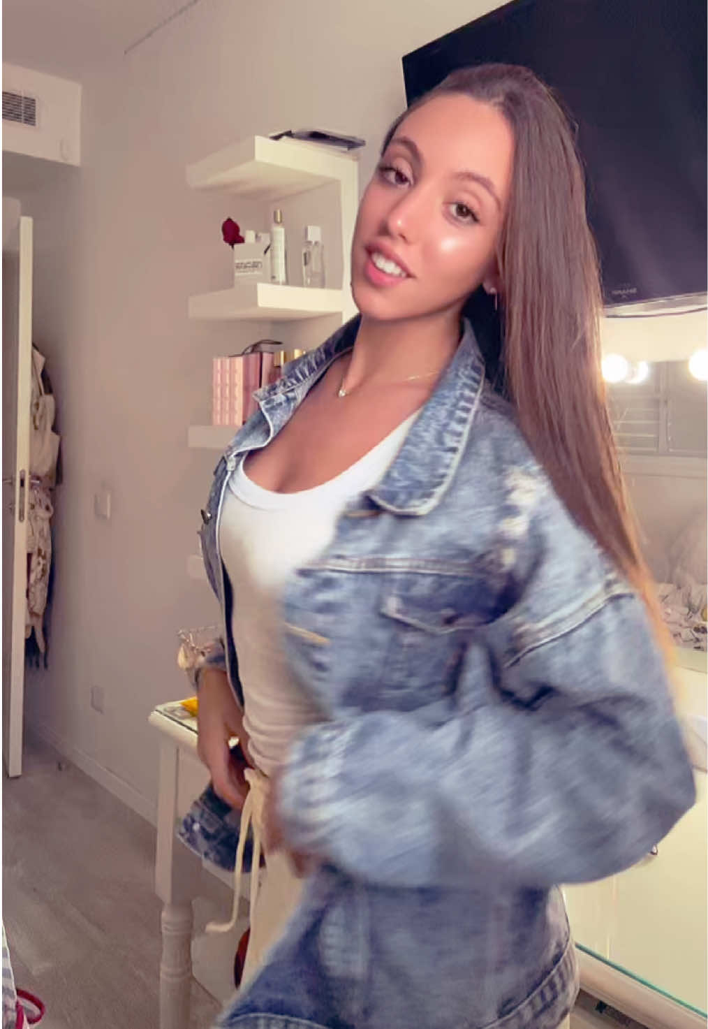 @AmitAlushspamm