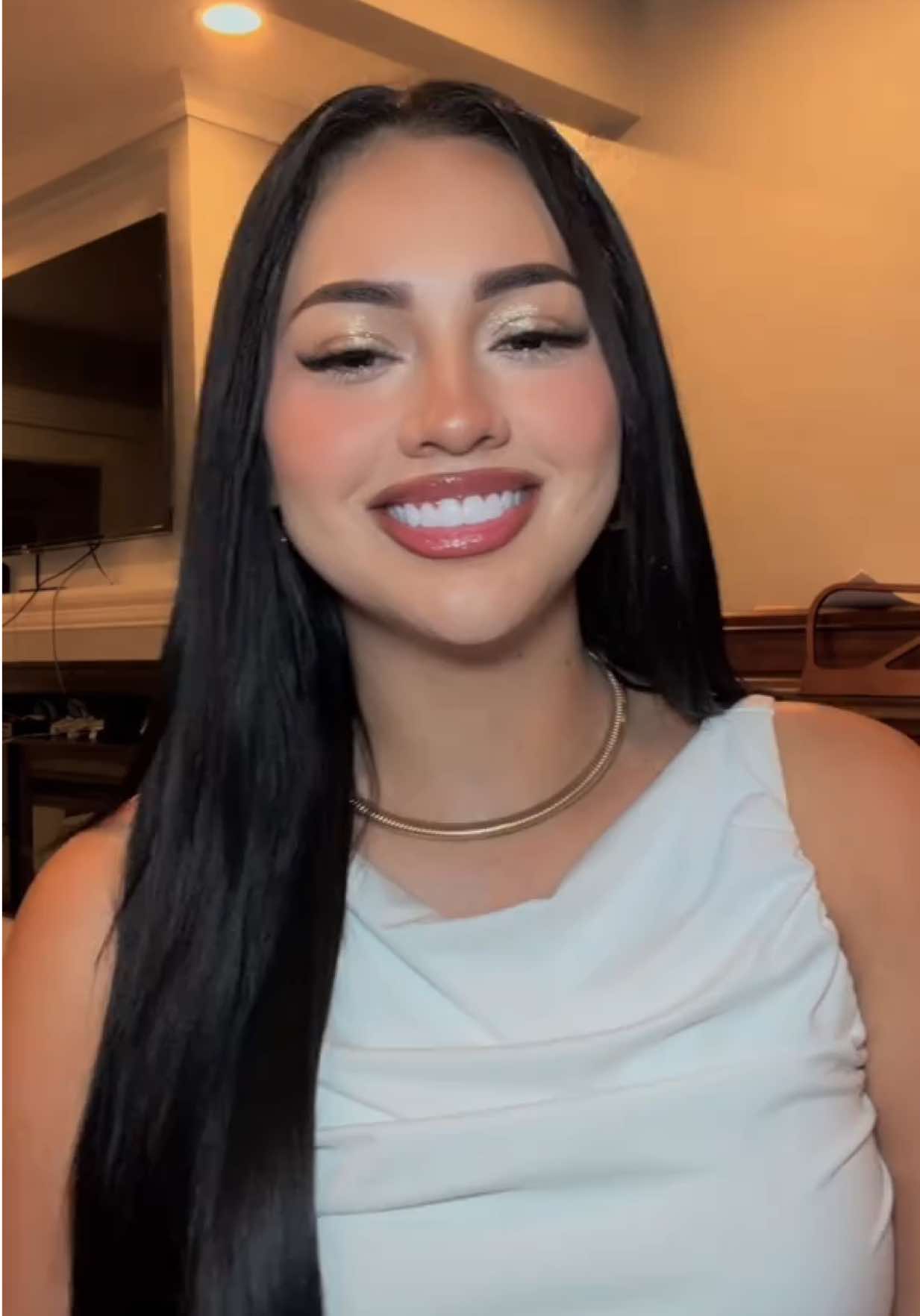 @Kennia Mondragon 👑🇭🇳