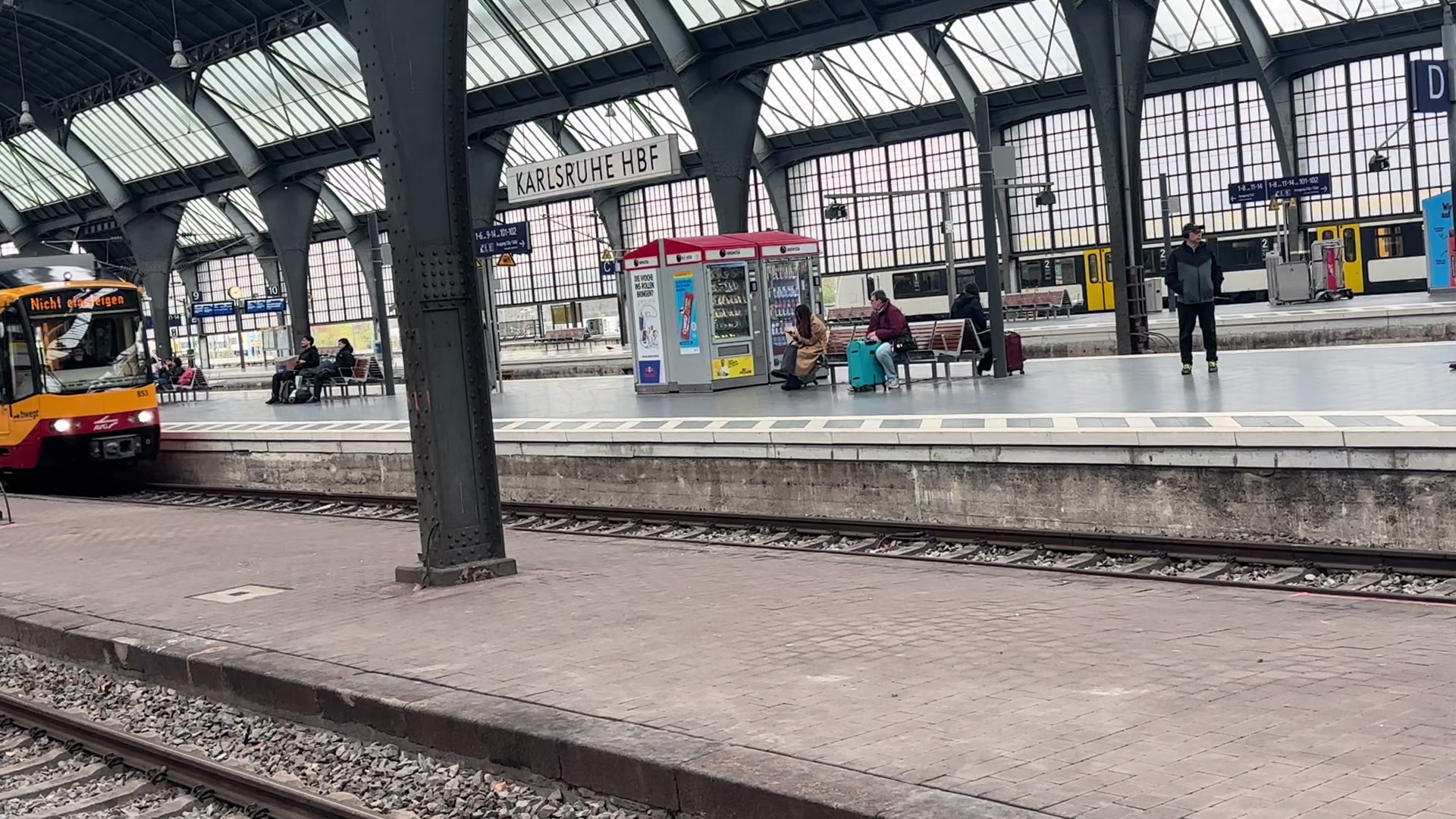 @Trainspotter_BVB
