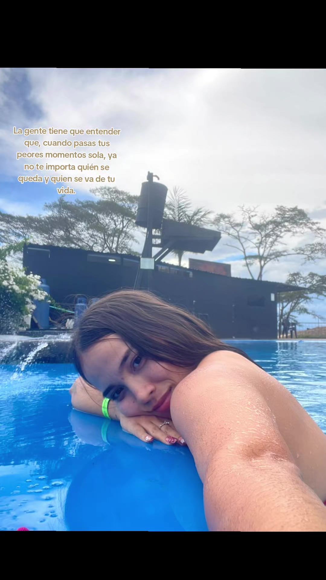 @𝓓𝓪𝓷𝓷𝓪🦋