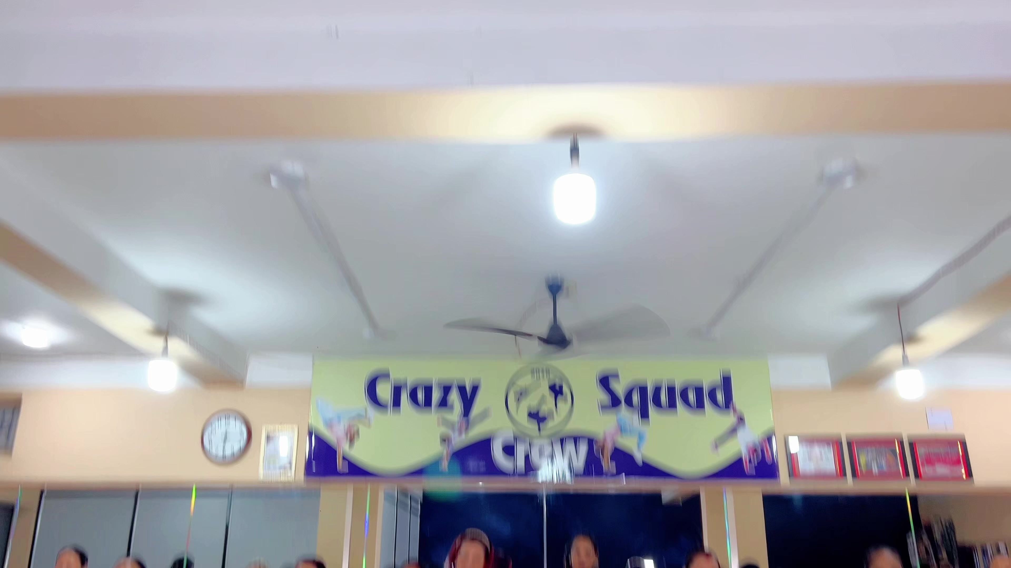 @Crazy Squad Crew