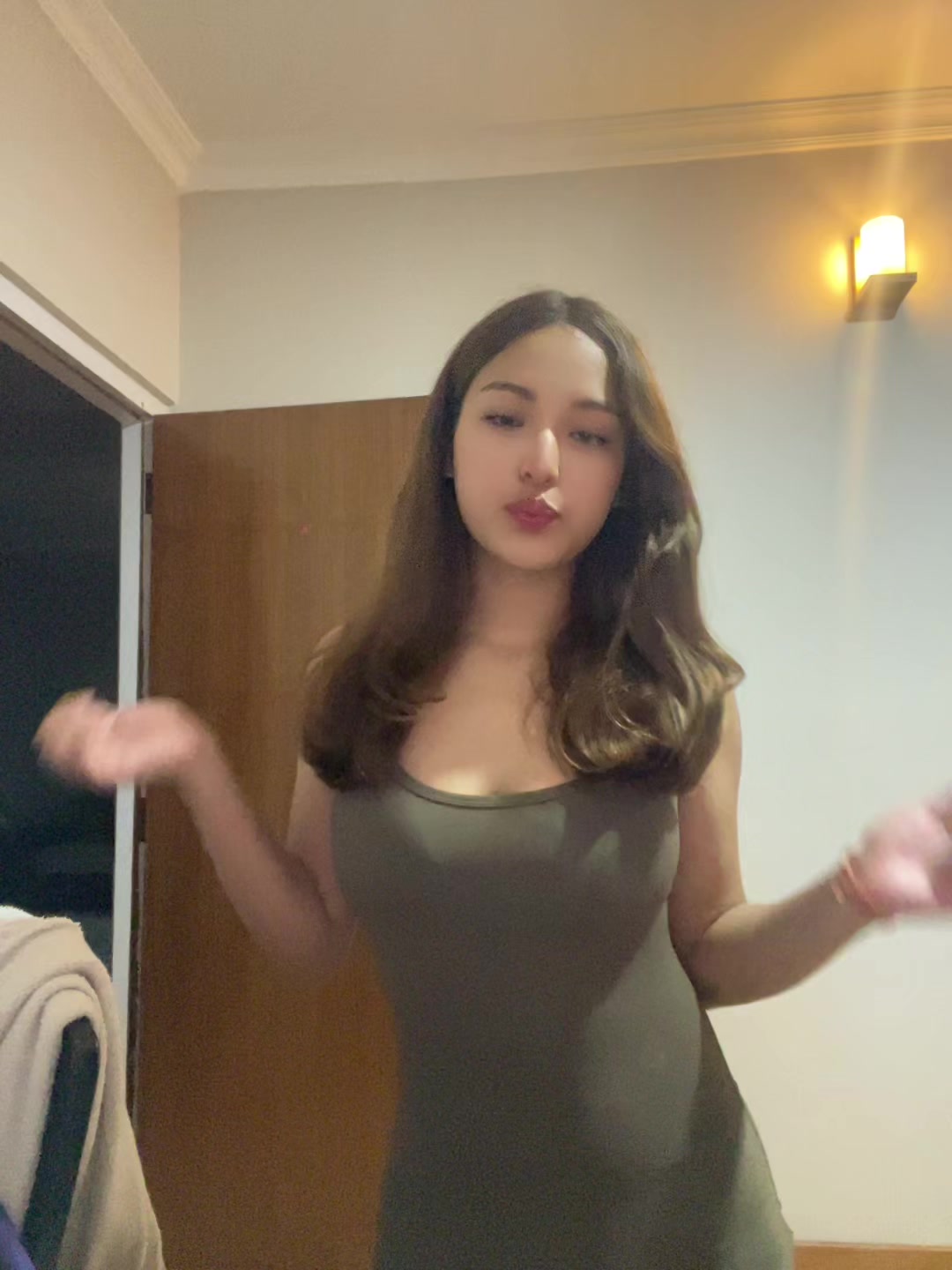 @Lily