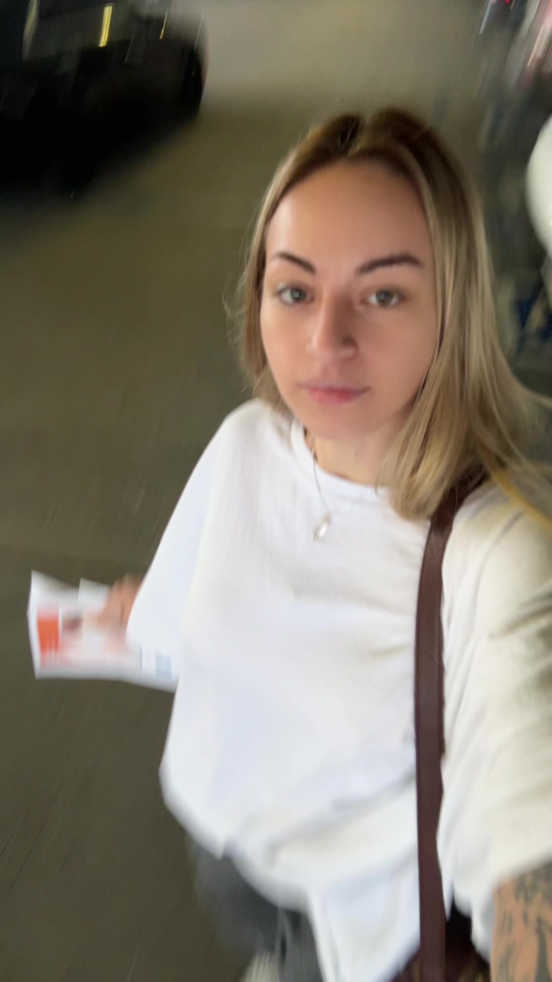 @notzoe.serena