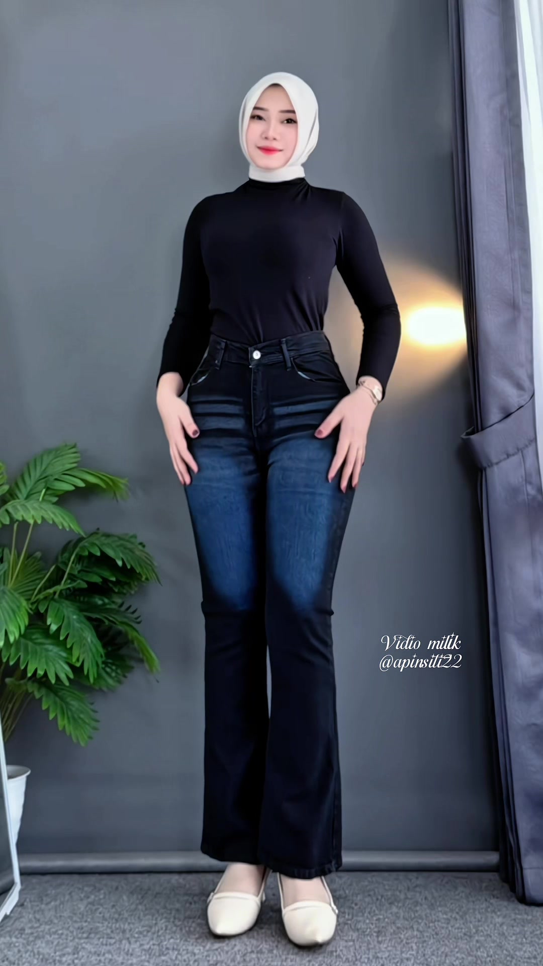 @ApinSiti