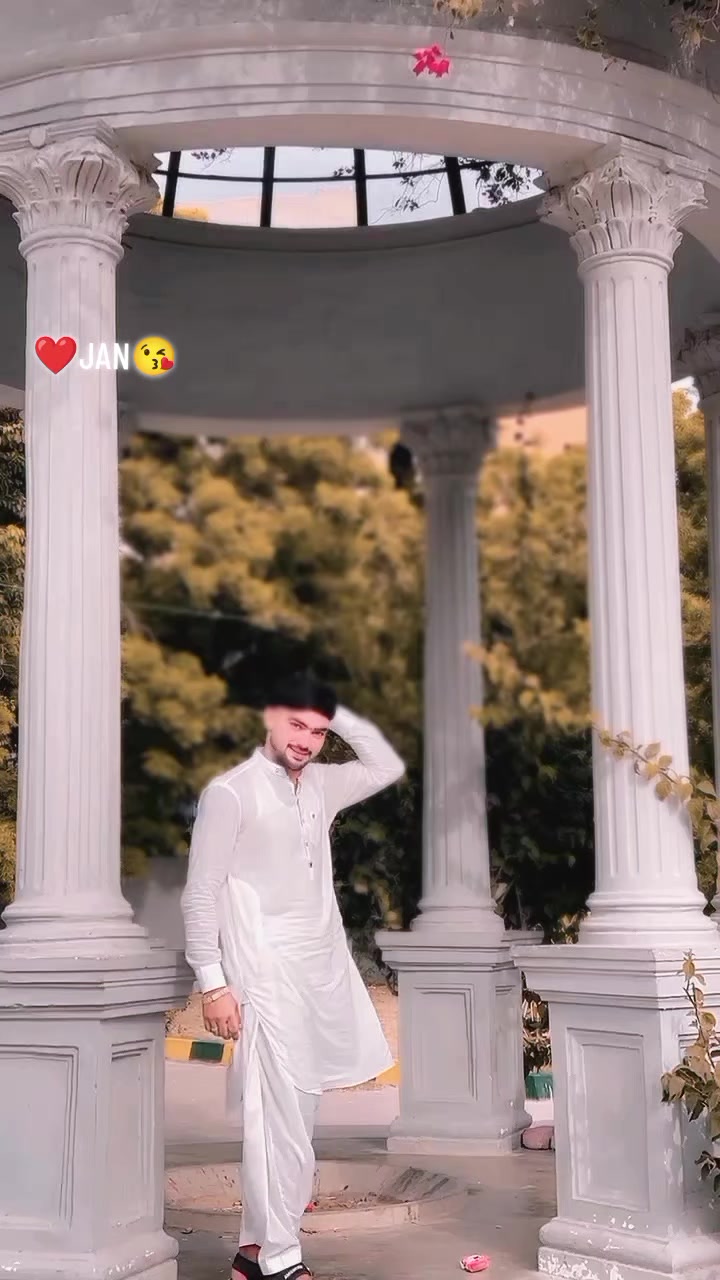 @👀U S A M A 🥷