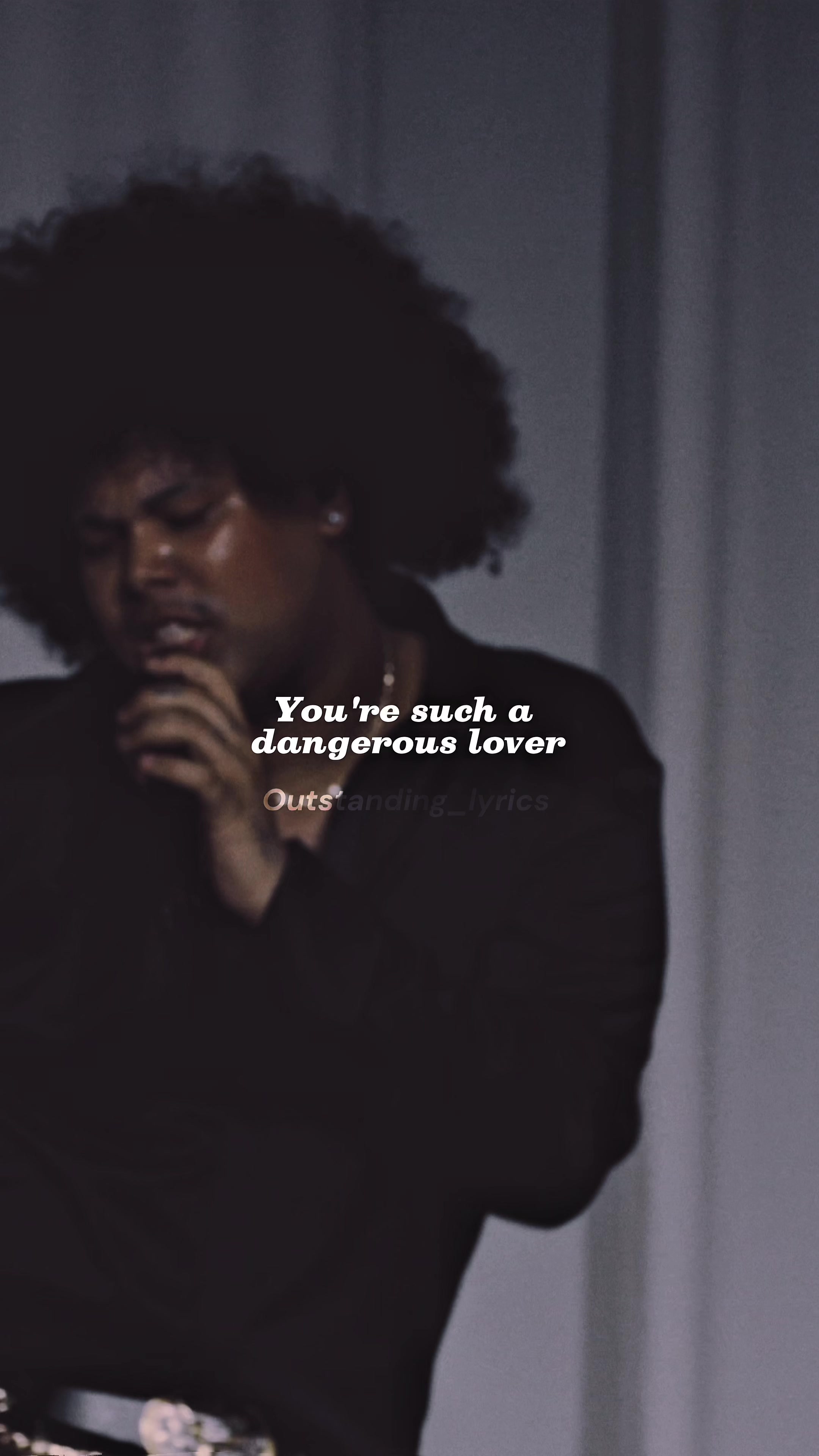 @Oᴜᴛsᴛᴀɴᴅɪɴɢ_ʟyrics