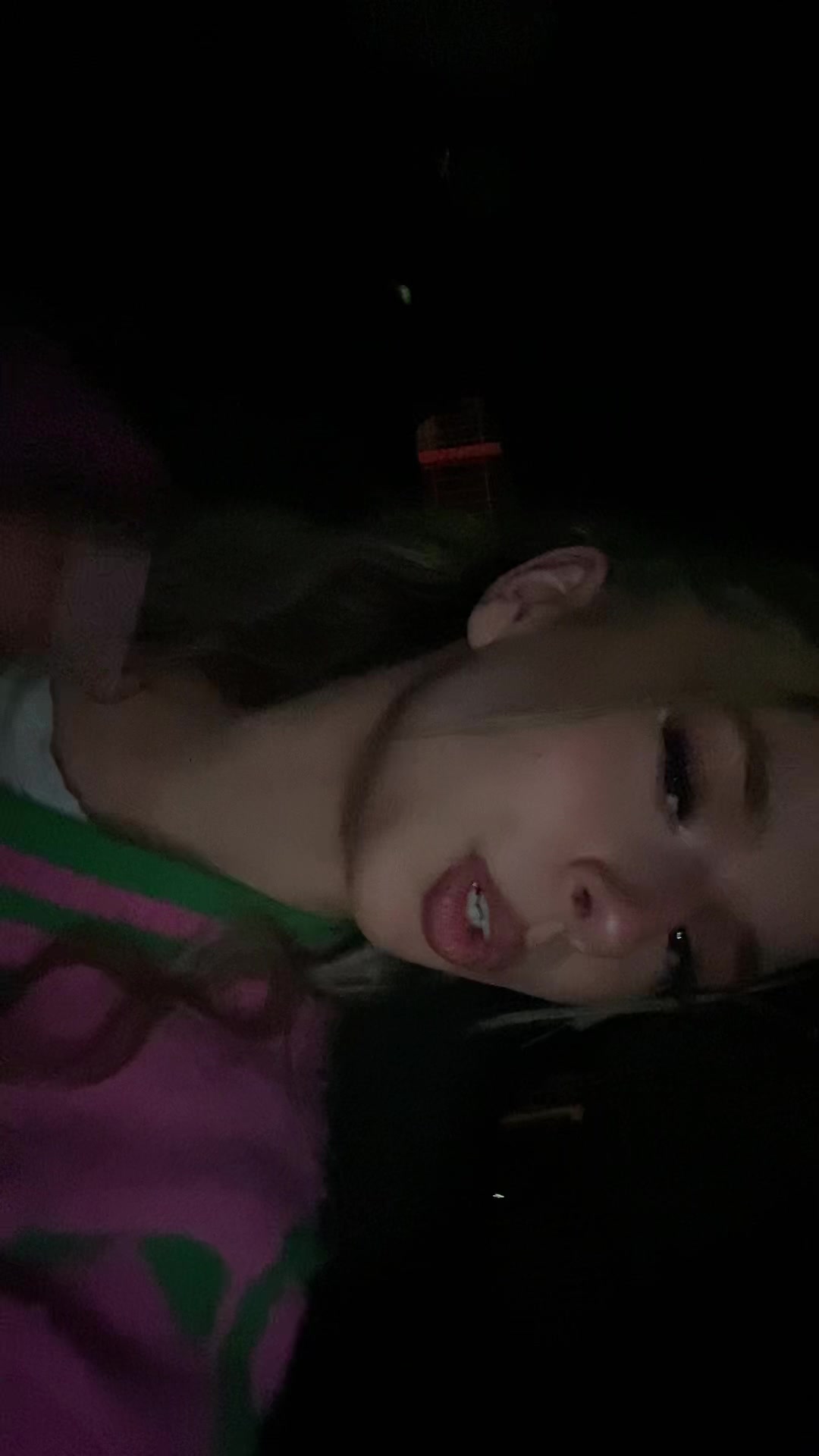 @Leony_8754