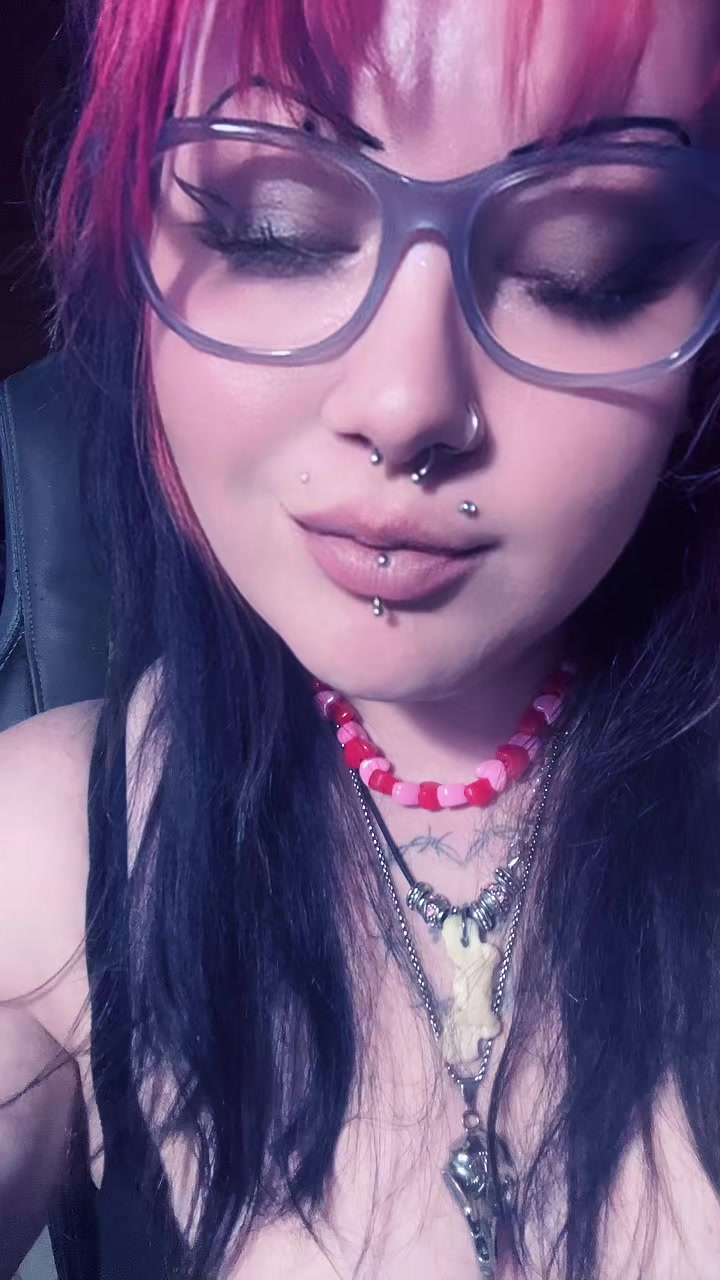 @Demoneyes570