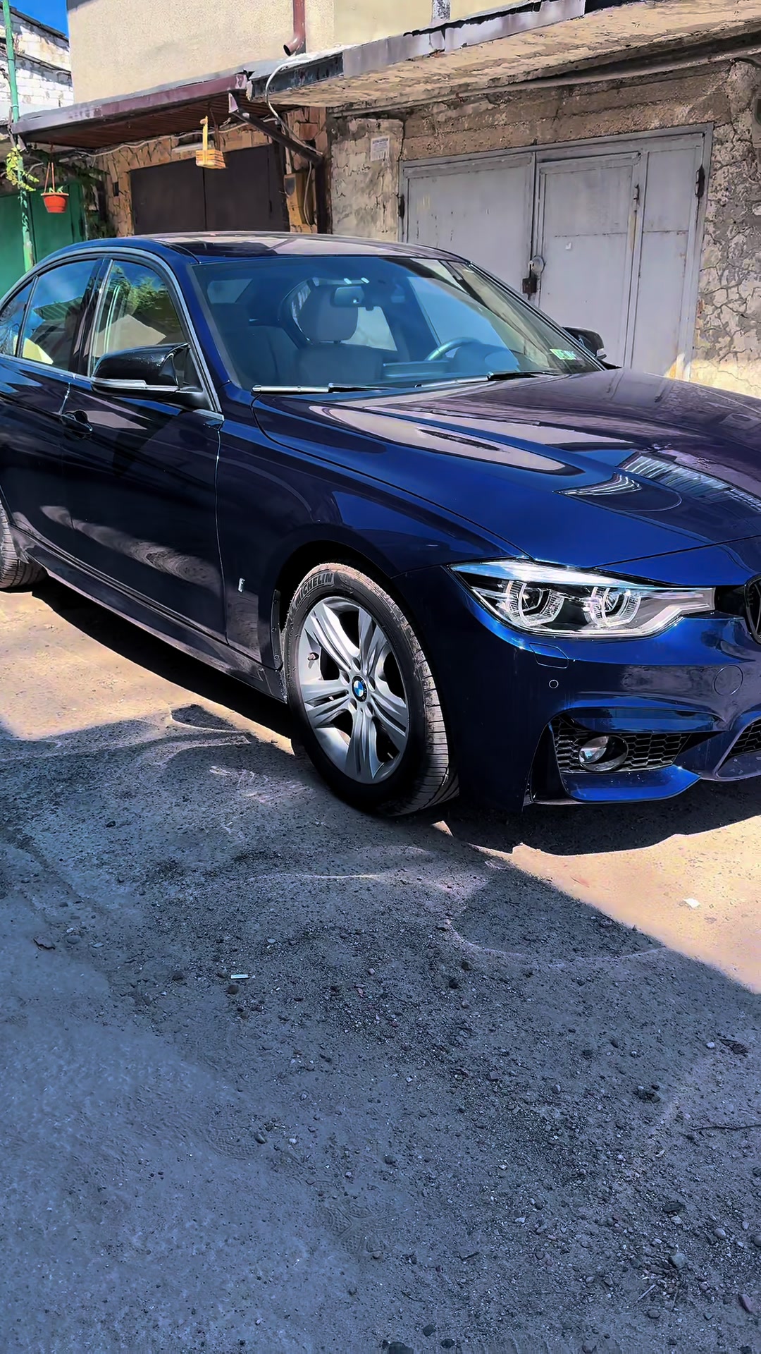 @Vitica__F30