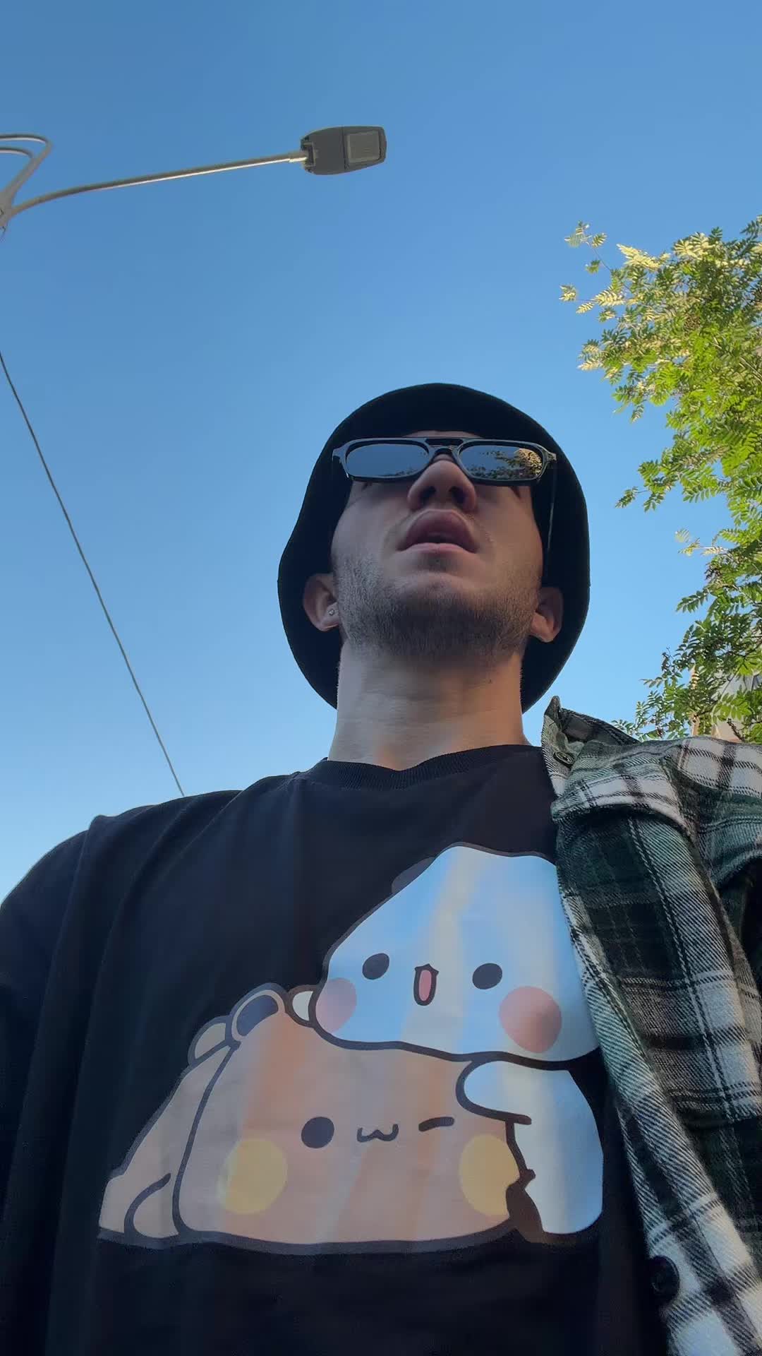 @LEONSTM