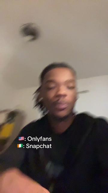 @𝐌𝐎𝐋𝐋𝐄𝐘