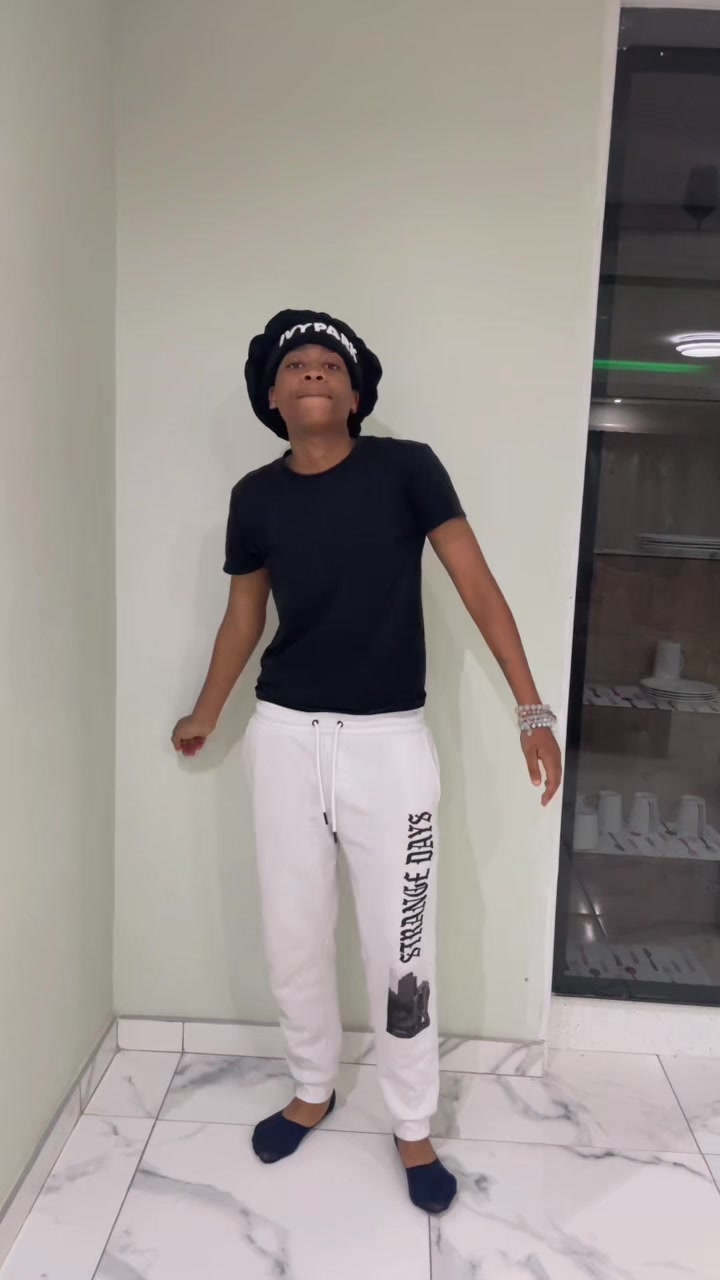 @Katlego🕷️
