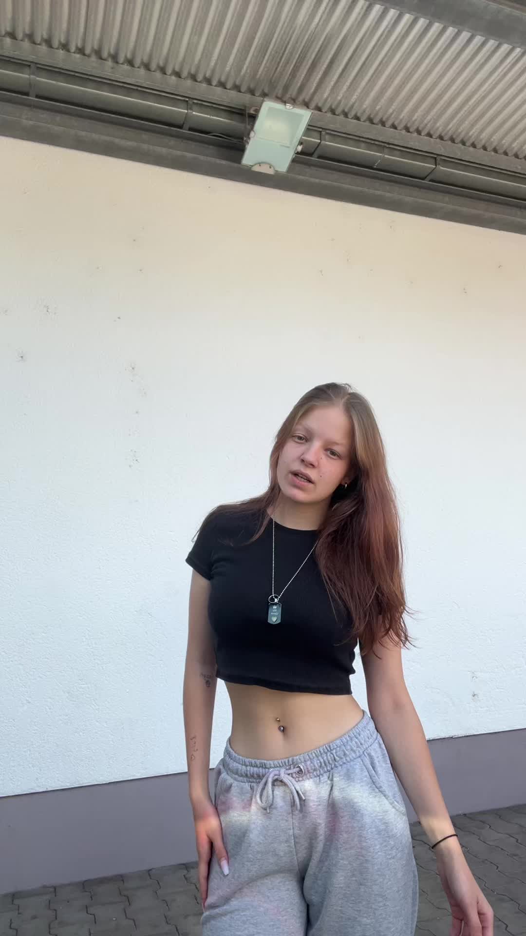 @Lia