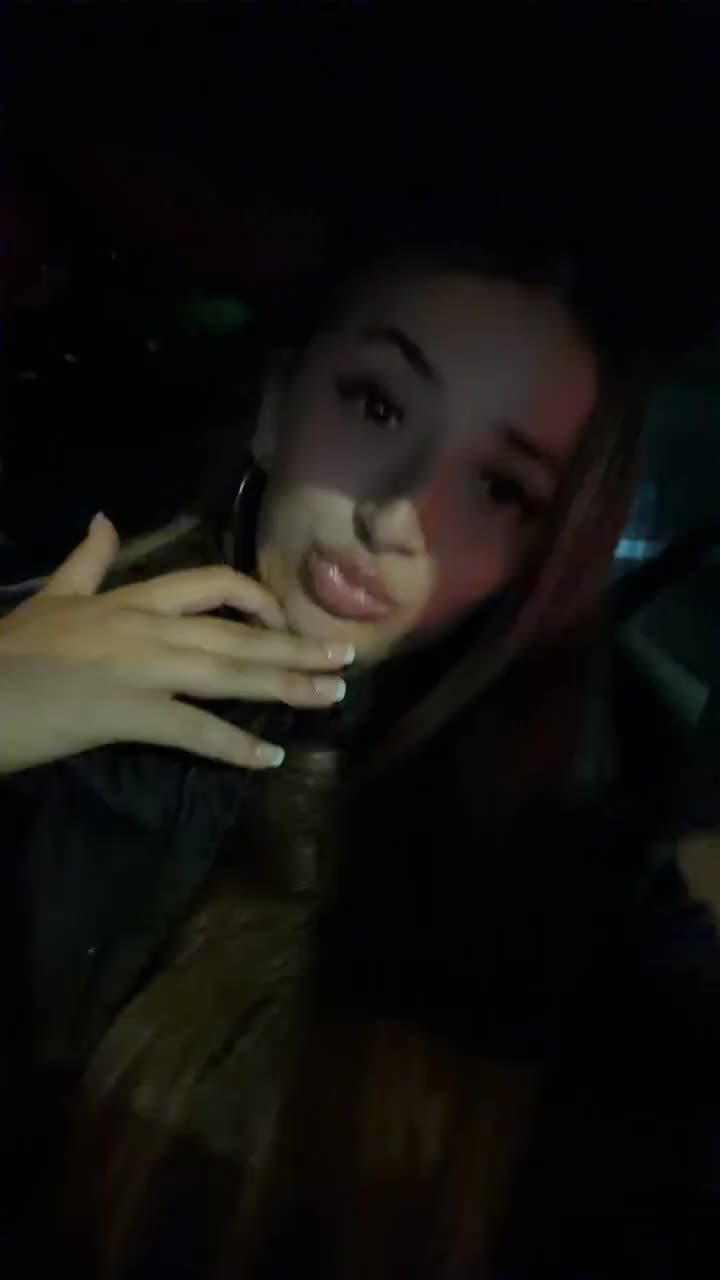@urfavoritelatina_
