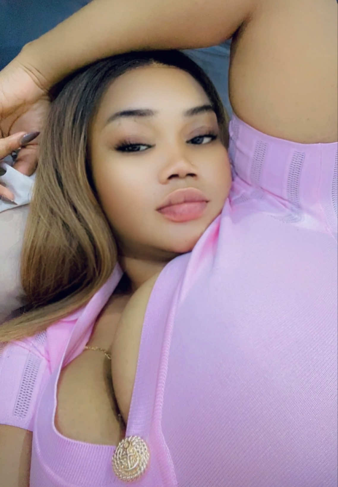 @👸