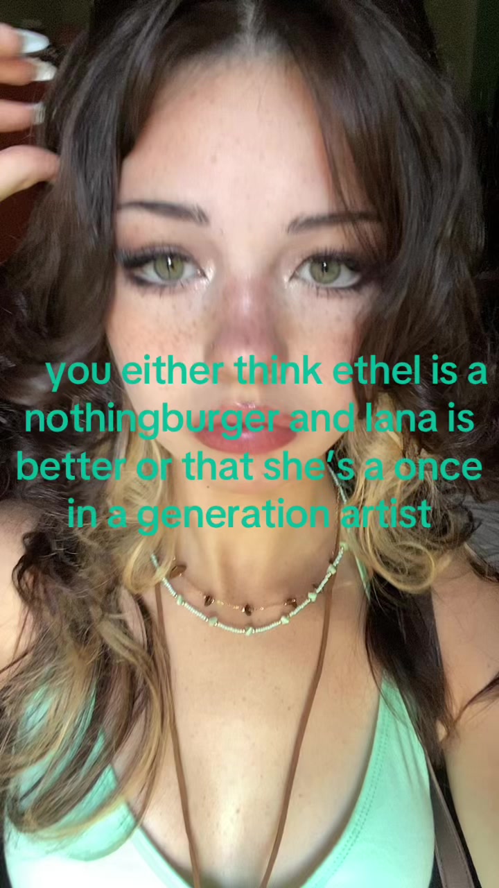 @⃟
