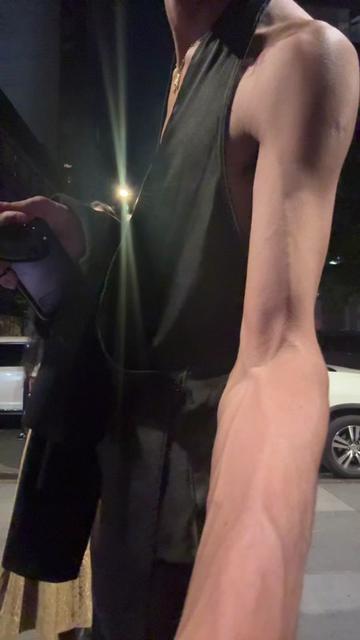 @hektor🕺