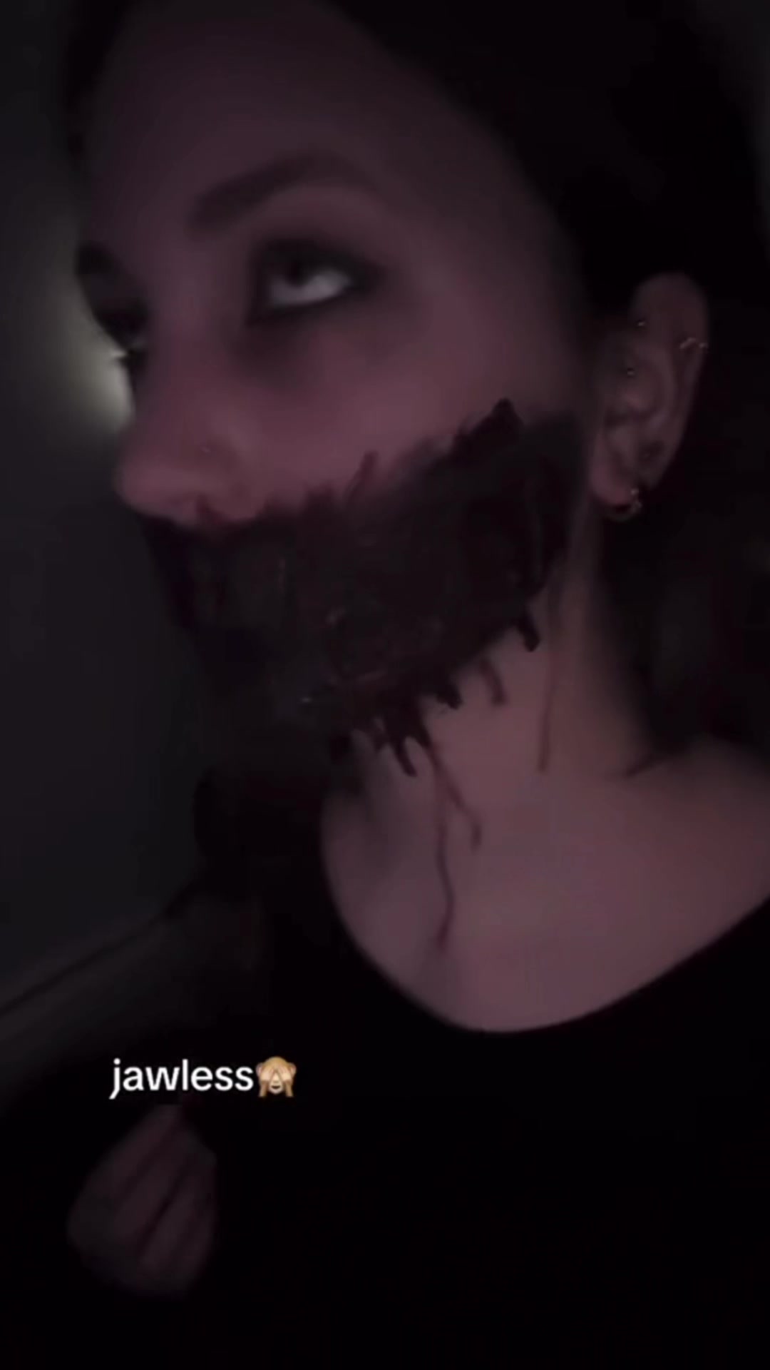 @norahdoesmakeup