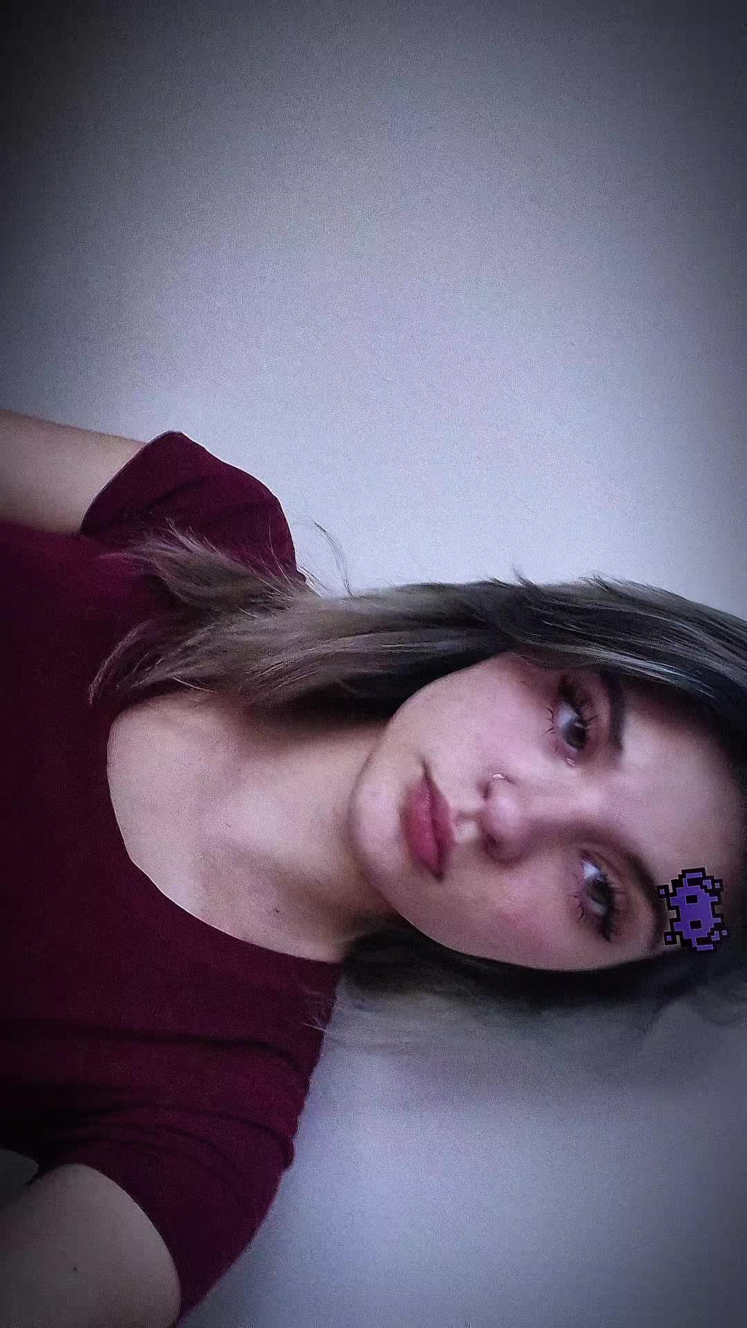 @Bella