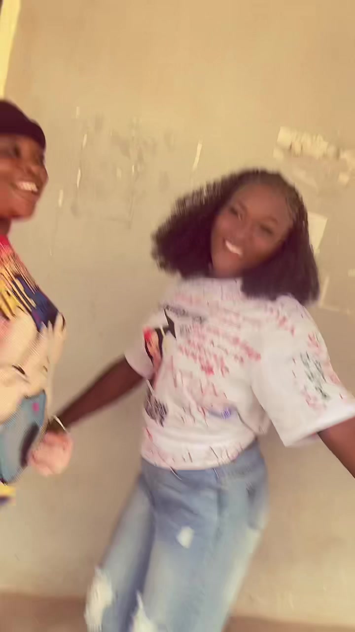 @FATHIAT🥳💯🌺🌸