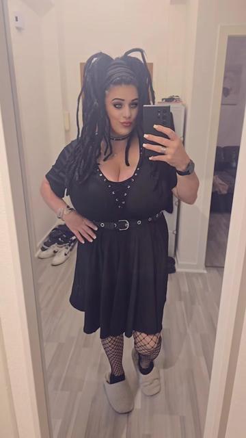 @Nadine Anna Ebanga Meyanga