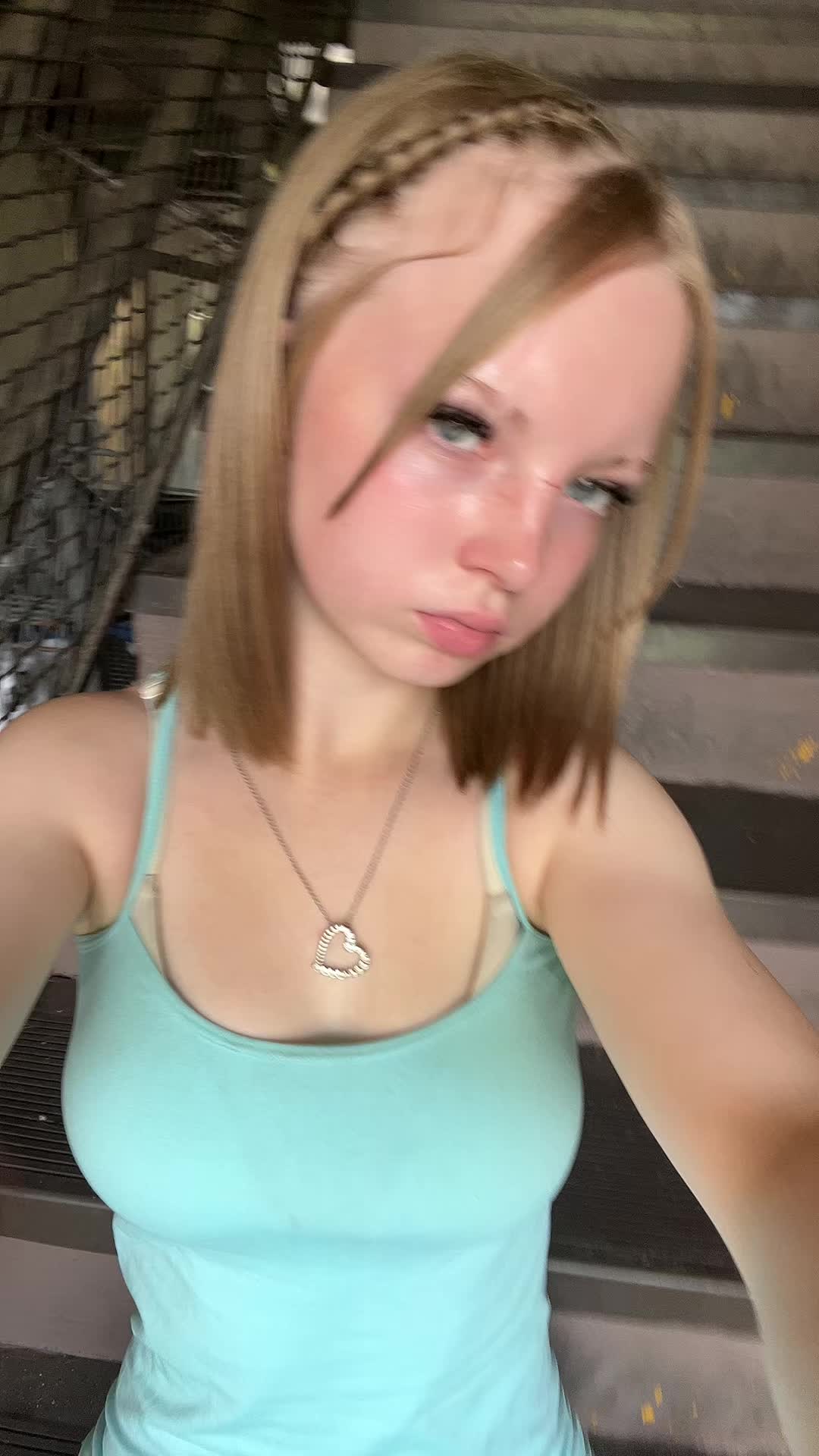 @M🪬