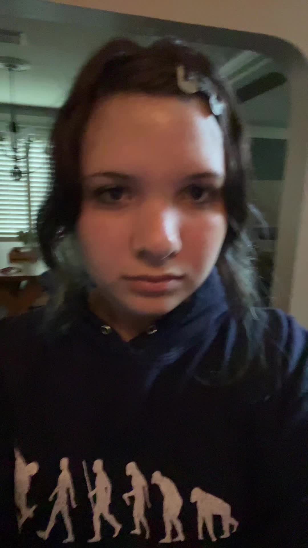 @lily